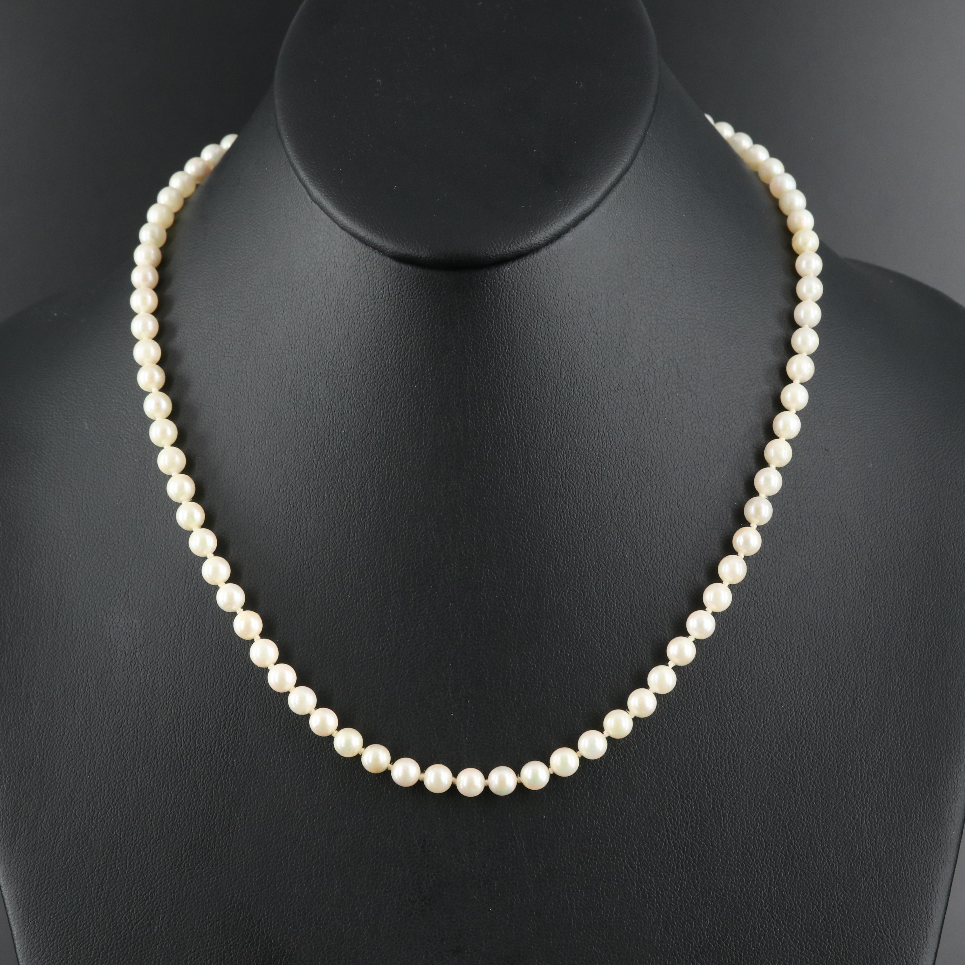 Pearl Necklace with 14K Clasp