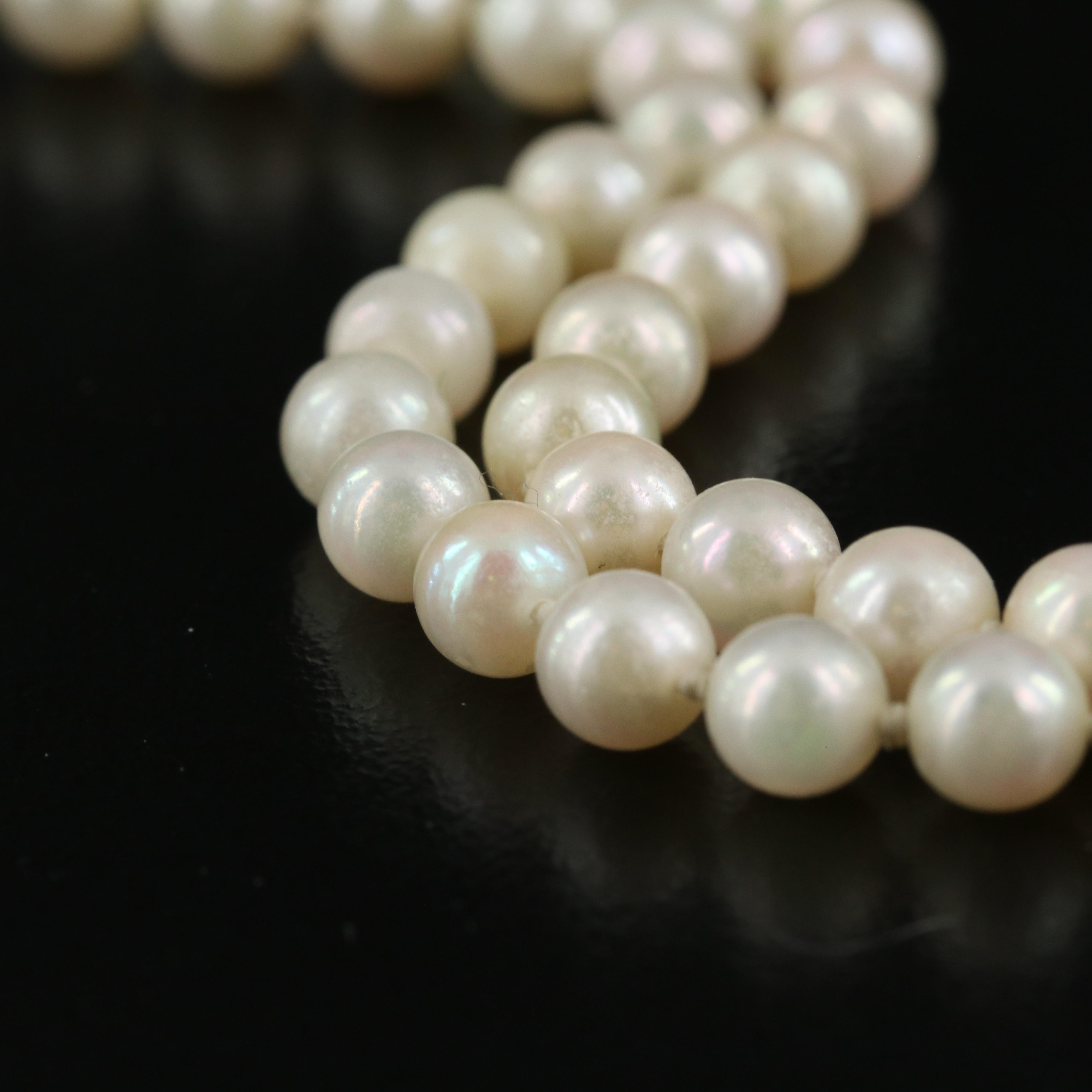 Pearl Necklace with 14K Clasp