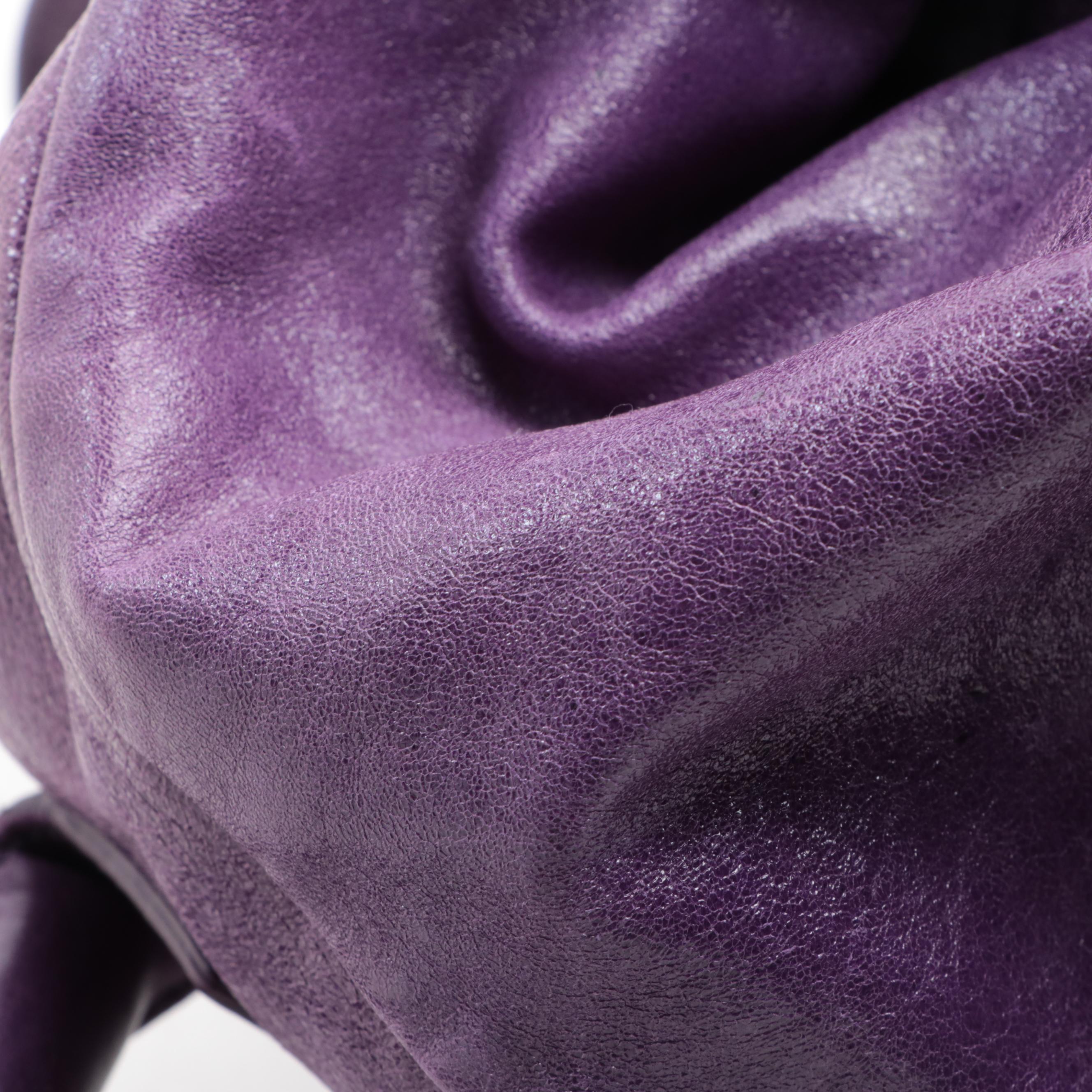 Yves Saint Laurent Easy Y Medium Bag in Crinkle Patent Leather