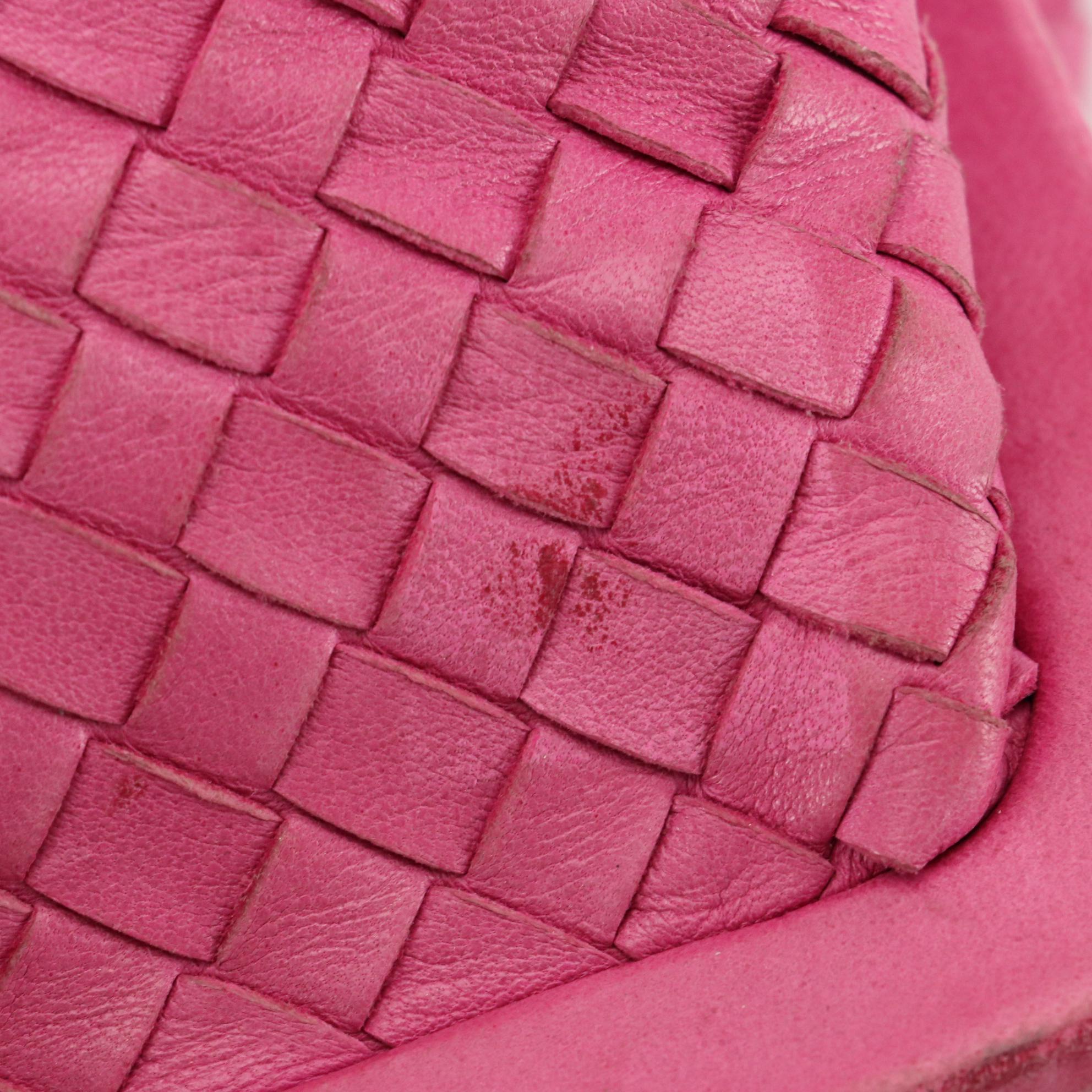 Bottega Veneta Top Handle Shoulder Bag in Pink Intrecciato Leather