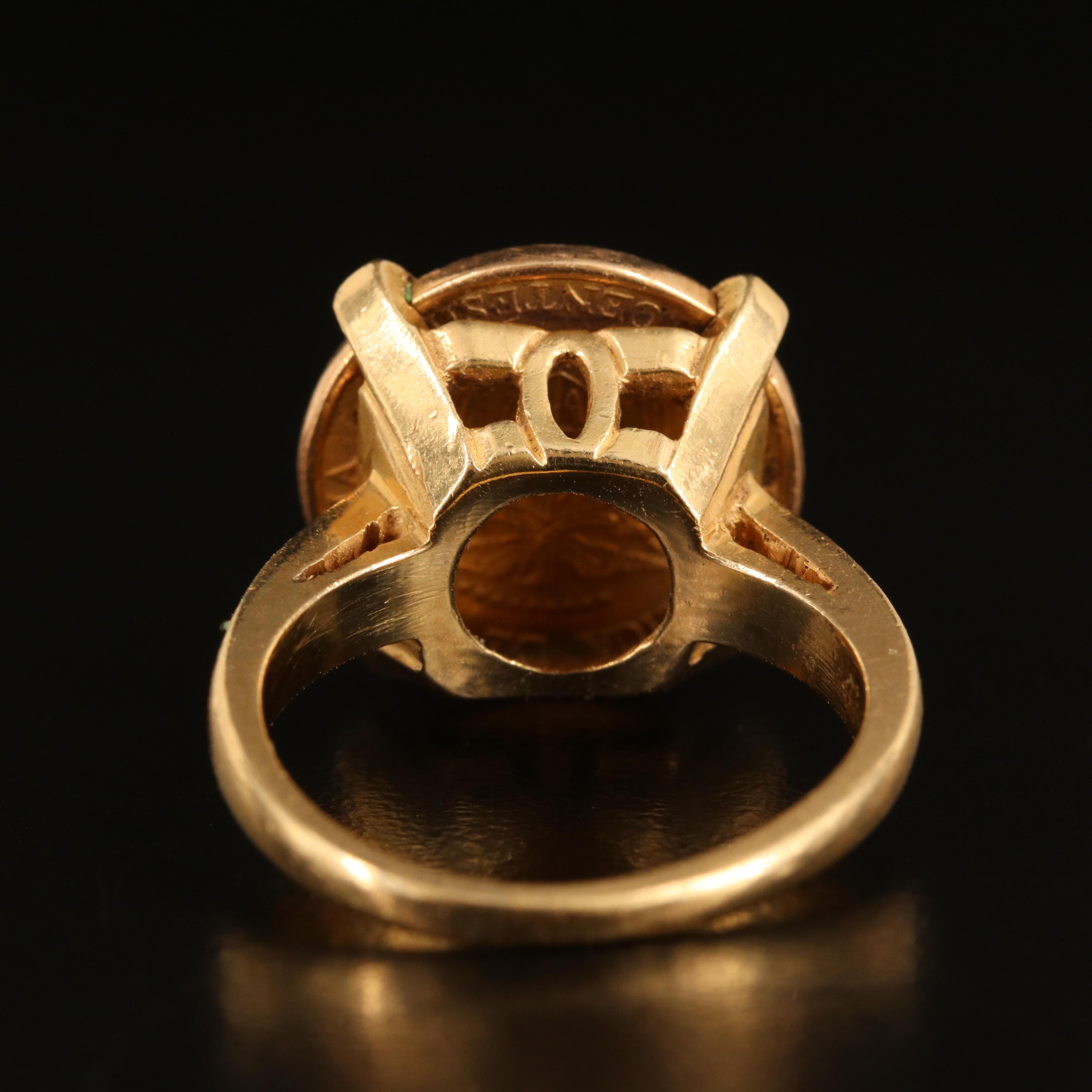 14K Ring with 1973 Panama 2 1/2-Centesimos Coin