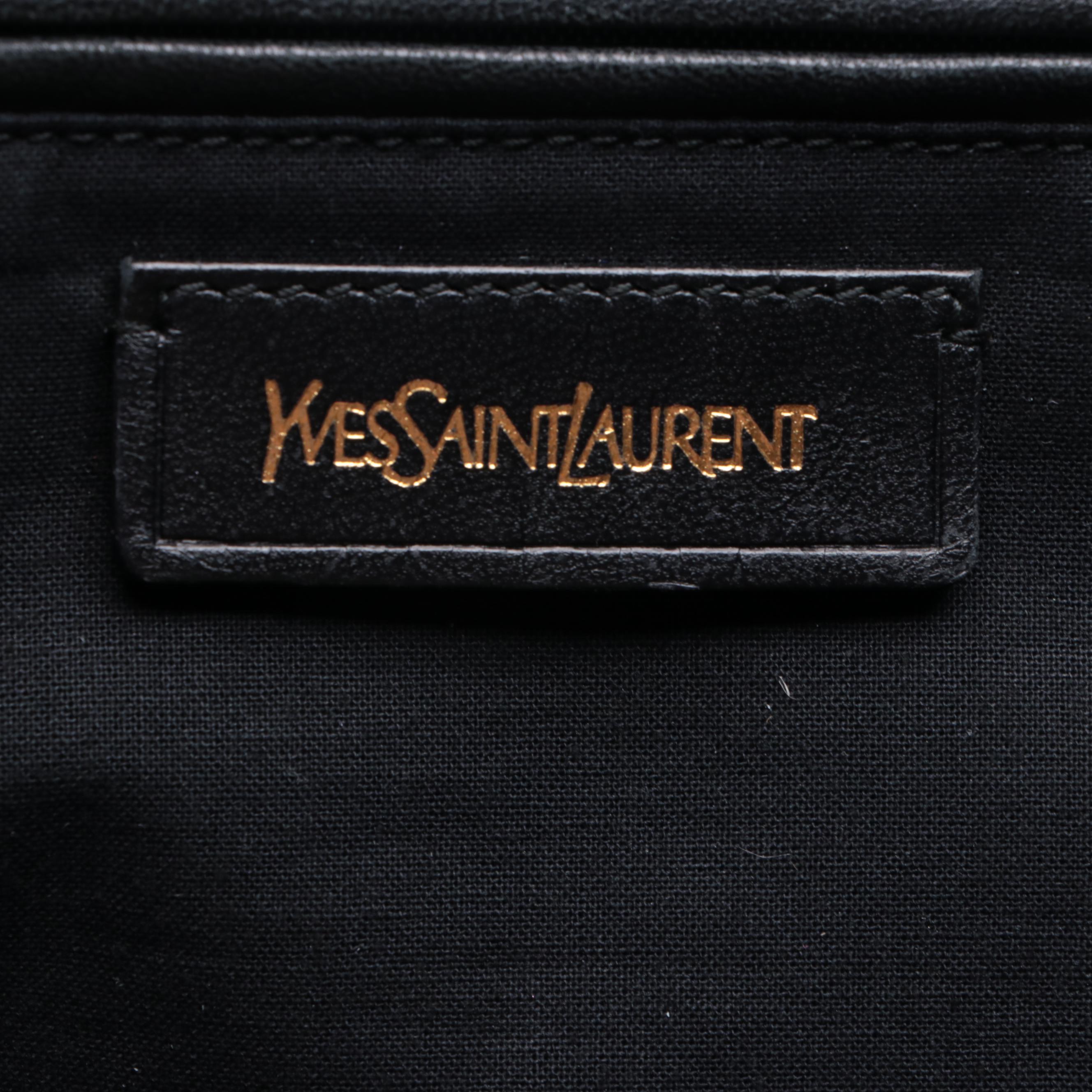 Yves Saint Laurent Chyc Cabas Medium Tote in Leather