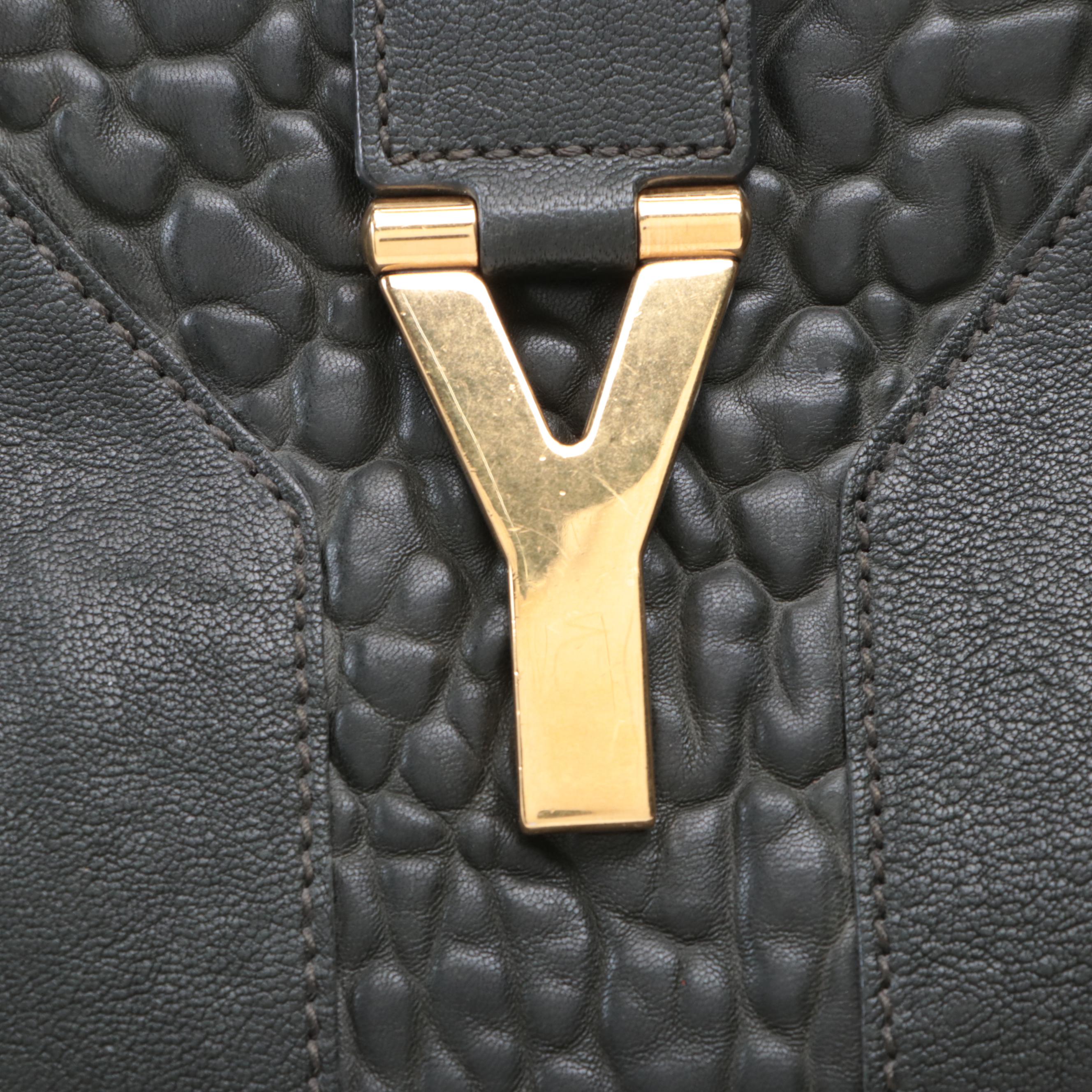 Yves Saint Laurent Chyc Cabas Medium Tote in Leather