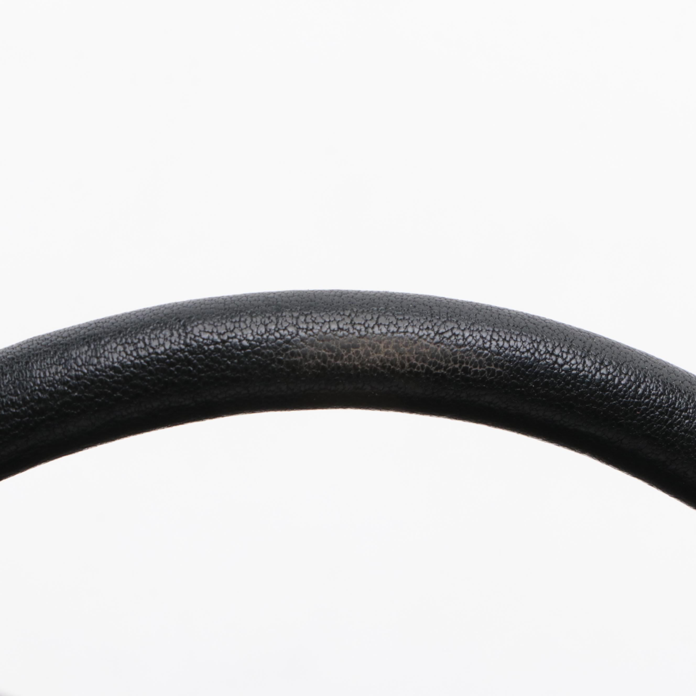 Yves Saint Laurent Chyc Cabas Medium Tote in Leather