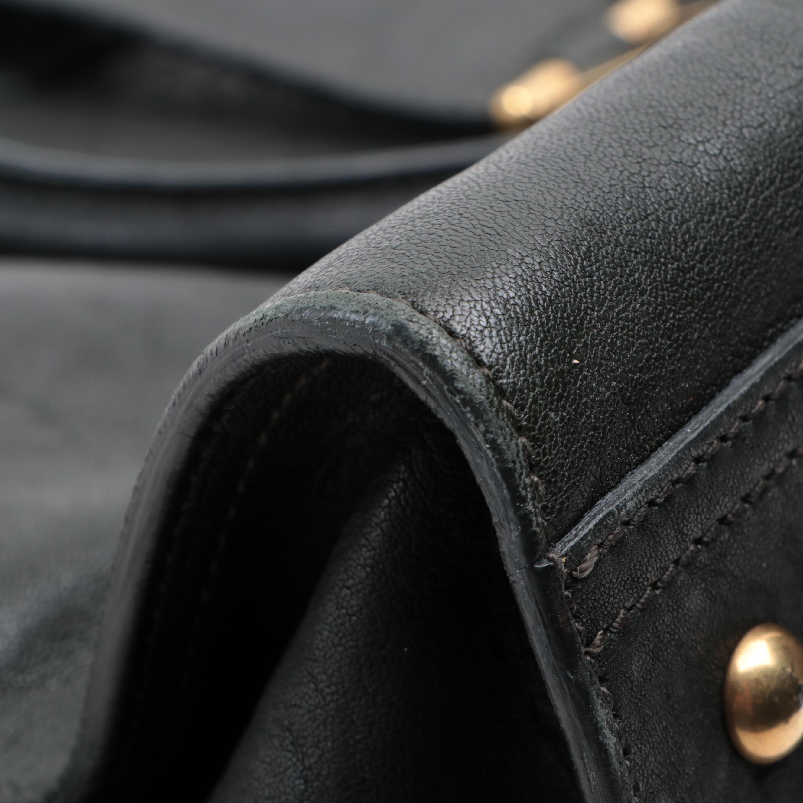 Yves Saint Laurent Chyc Cabas Medium Tote in Leather