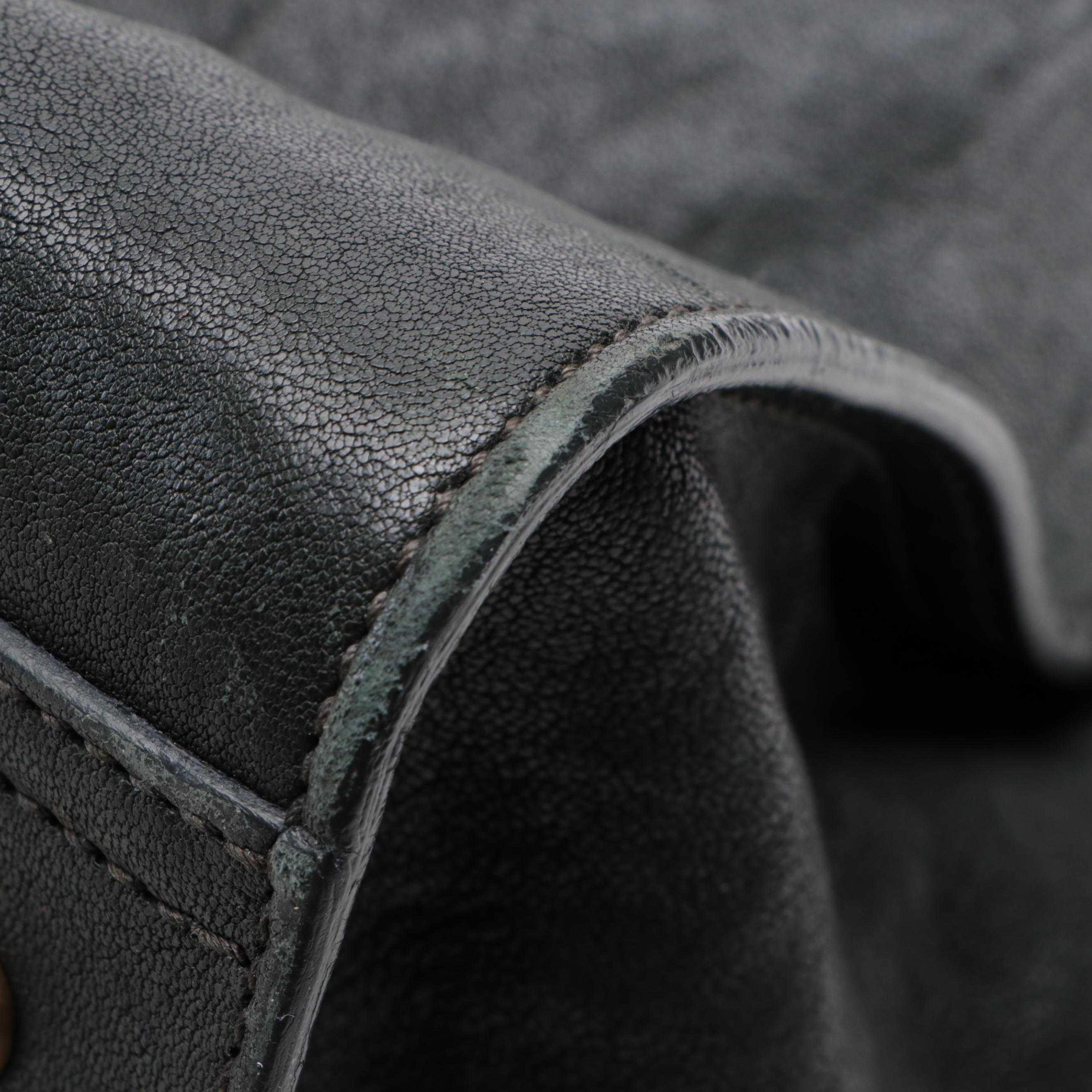 Yves Saint Laurent Chyc Cabas Medium Tote in Leather