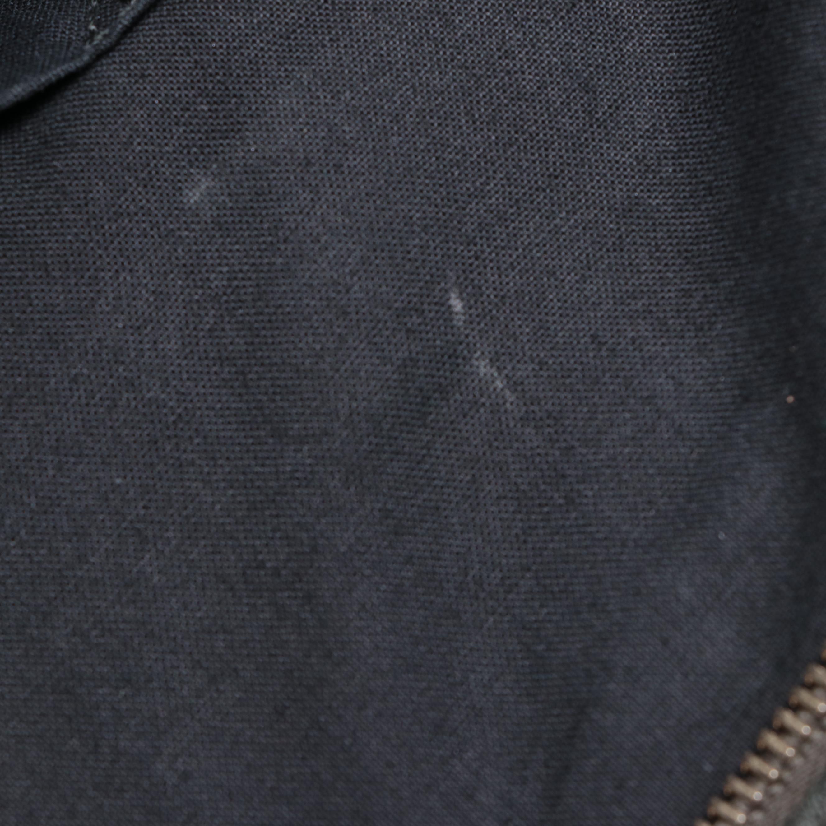 Yves Saint Laurent Chyc Cabas Medium Tote in Leather