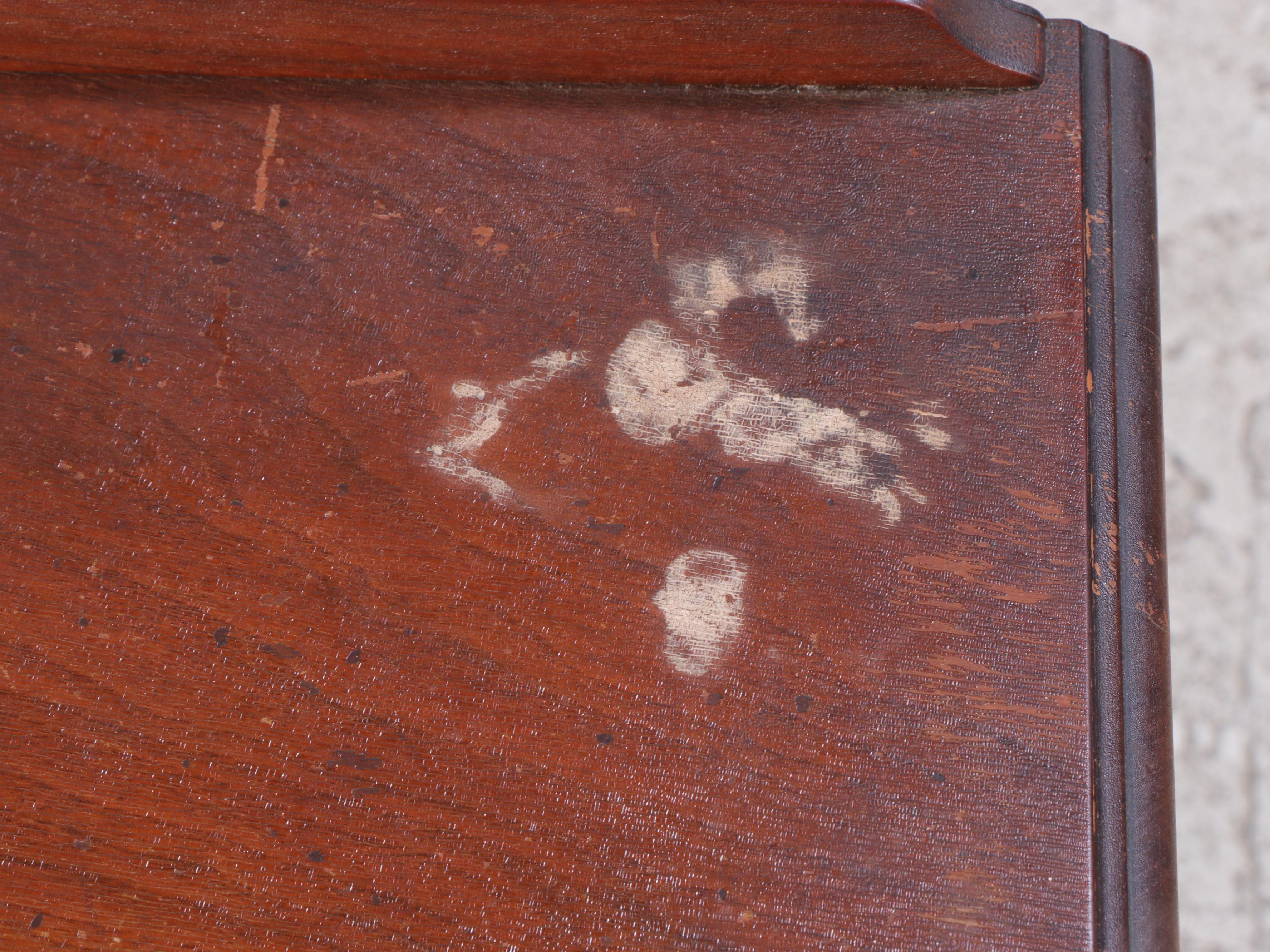 Louis XV Style Walnut Dresser with Mirror, Early to Mid 20th Century