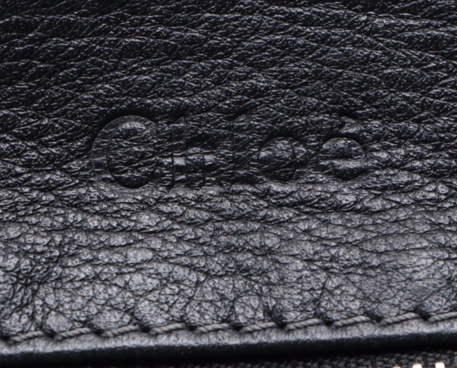 Chloé Medium Paddington Shoulder Bag in Black Grain Leather