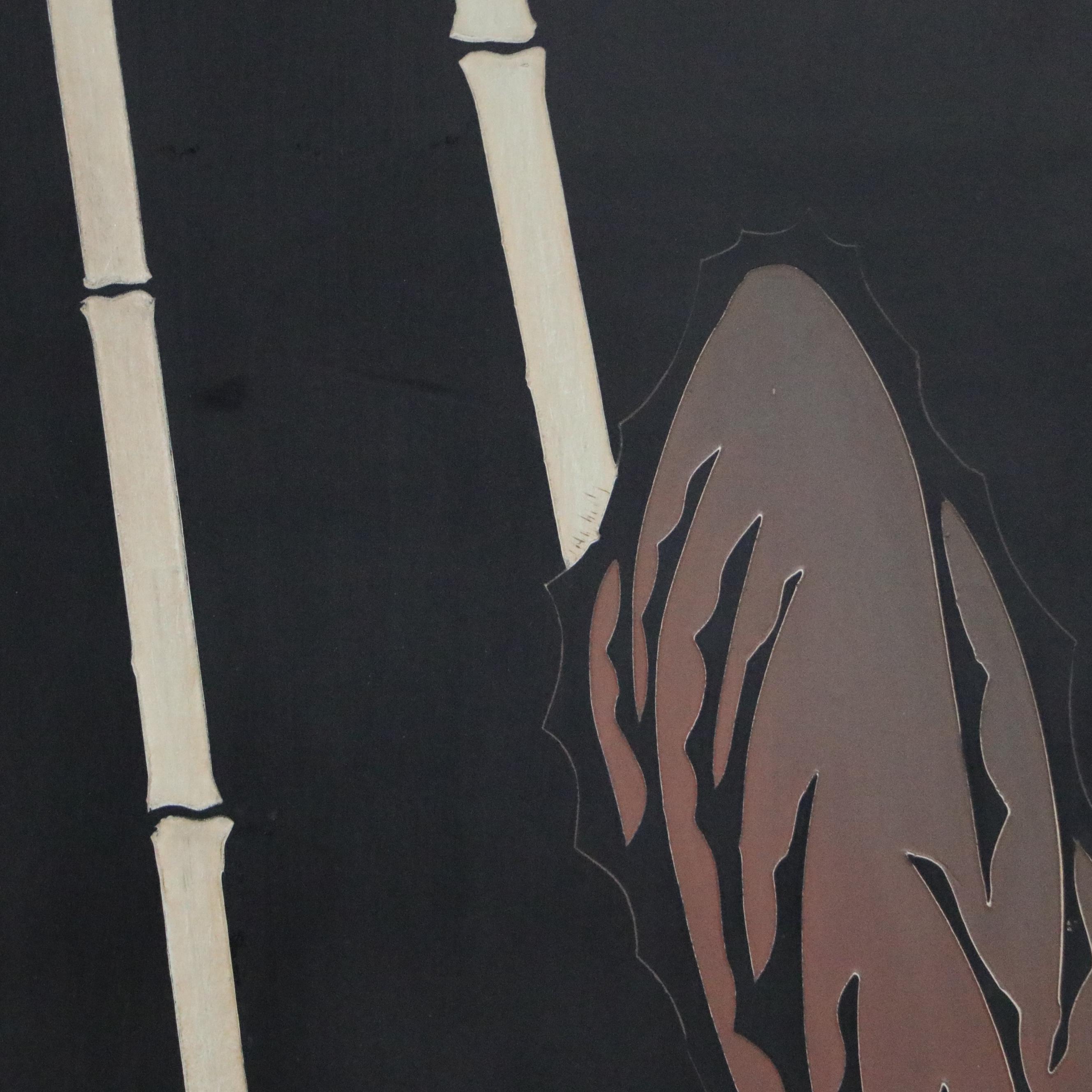 Chinese Painted Tortoise Finish Wooden Wall Screen