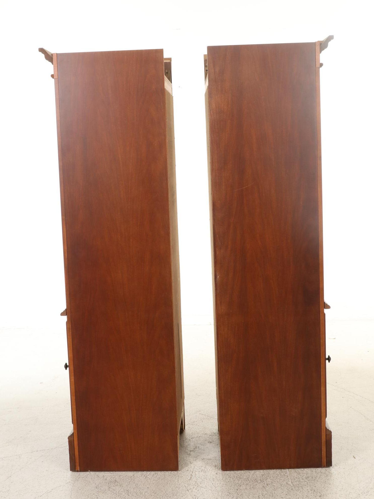 Colonial Style Wooden Bookcase Cabinet