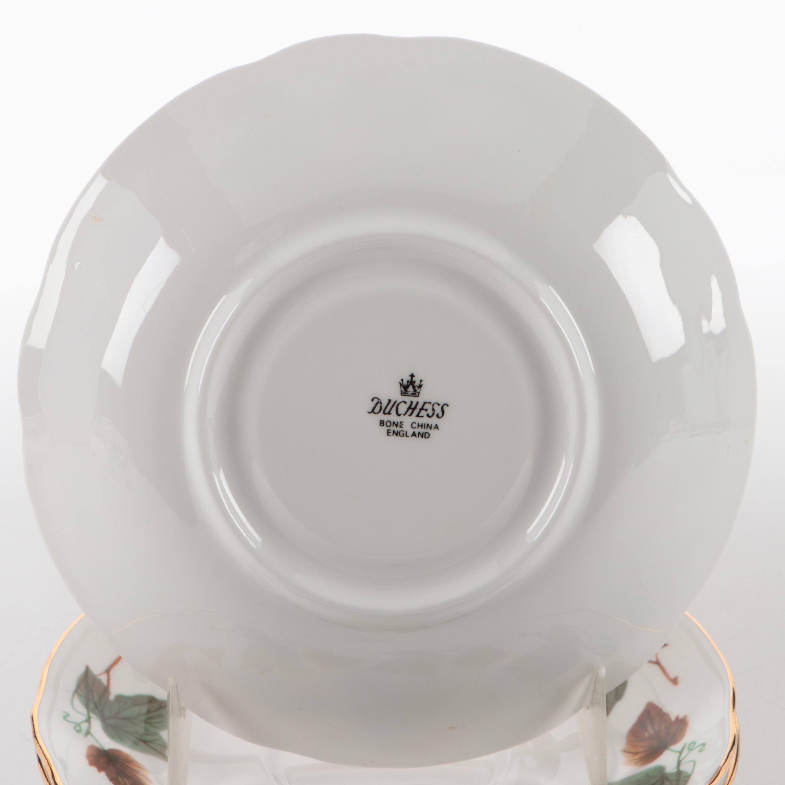 Duchess English Bone China Leaf Motif Dinnerware