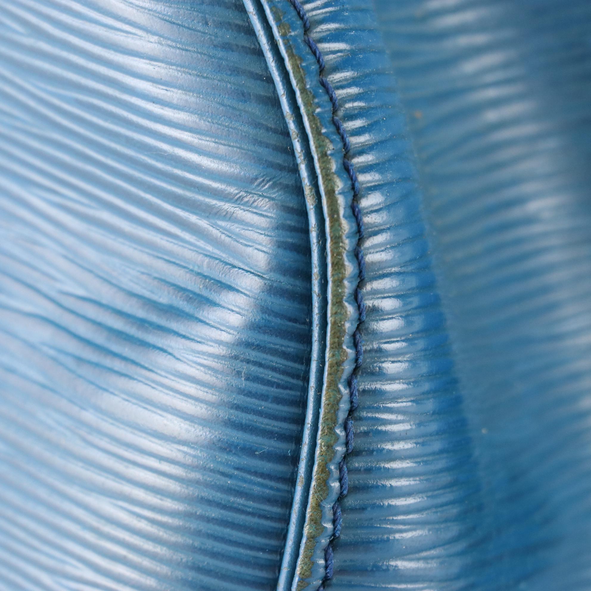 Louis Vuitton Speedy 25 in Toledo Blue Epi and Smooth Leather