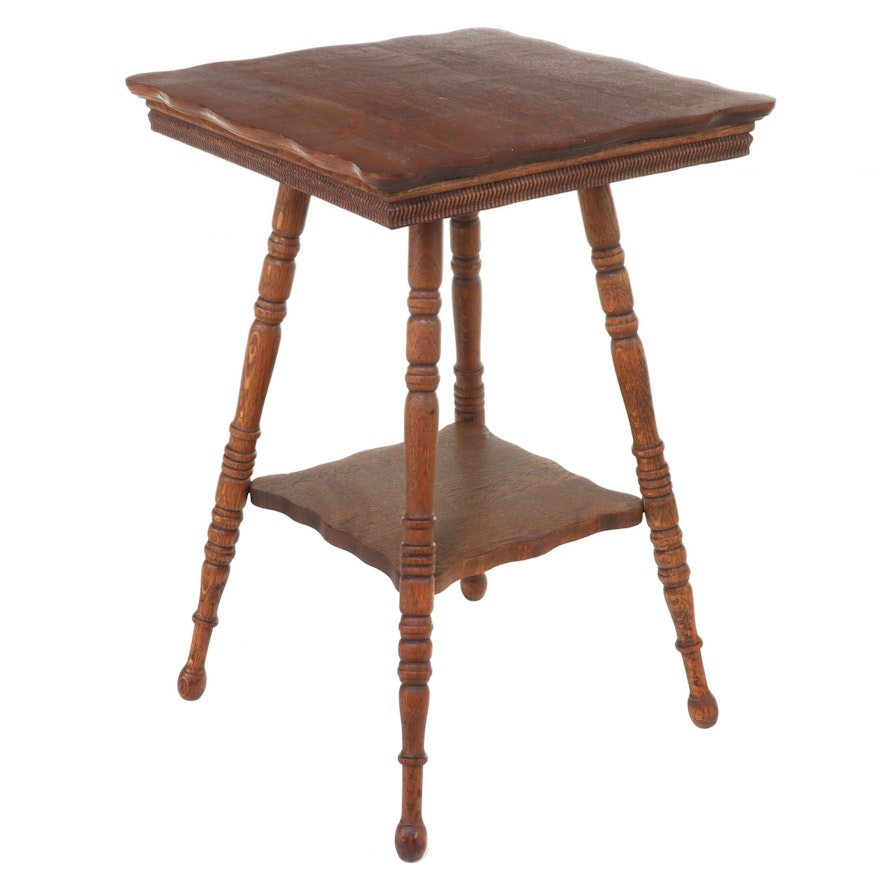Late Victorian Quartersawn Oak Two-Tier Side Table, circa 1900