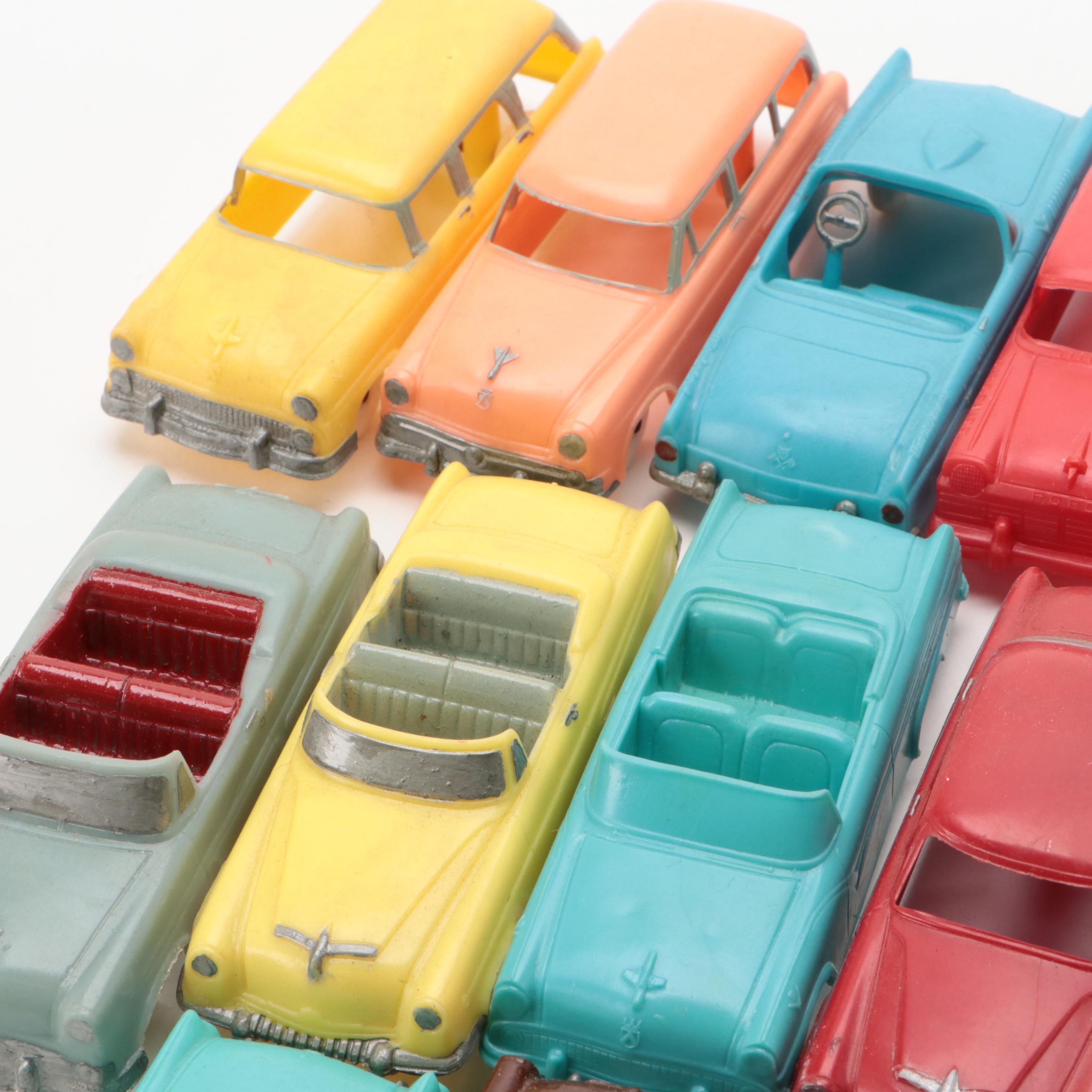 Japanese O Gauge Model Streetcars with Other Model Trolleys, Trucks and Cars