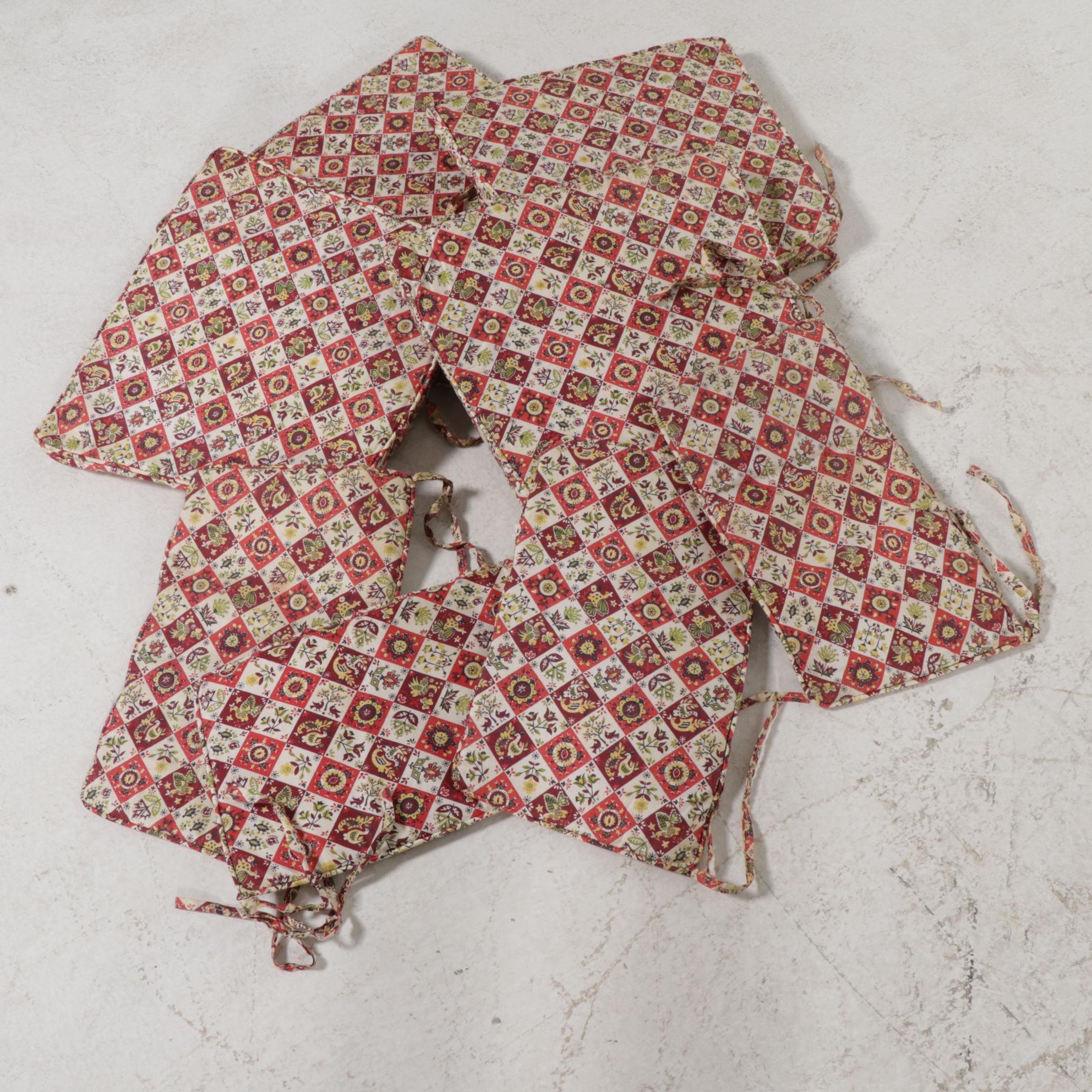 Victorian Style White Painted Cast Iron Patio Dining Set, Late 20th Century