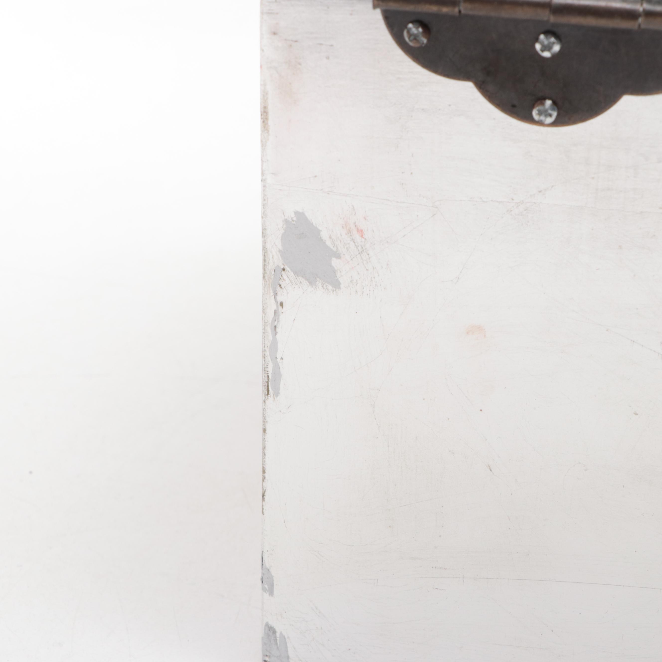 Alexander Kalifano Geomtric Box with Artmax Sgraffito Vase