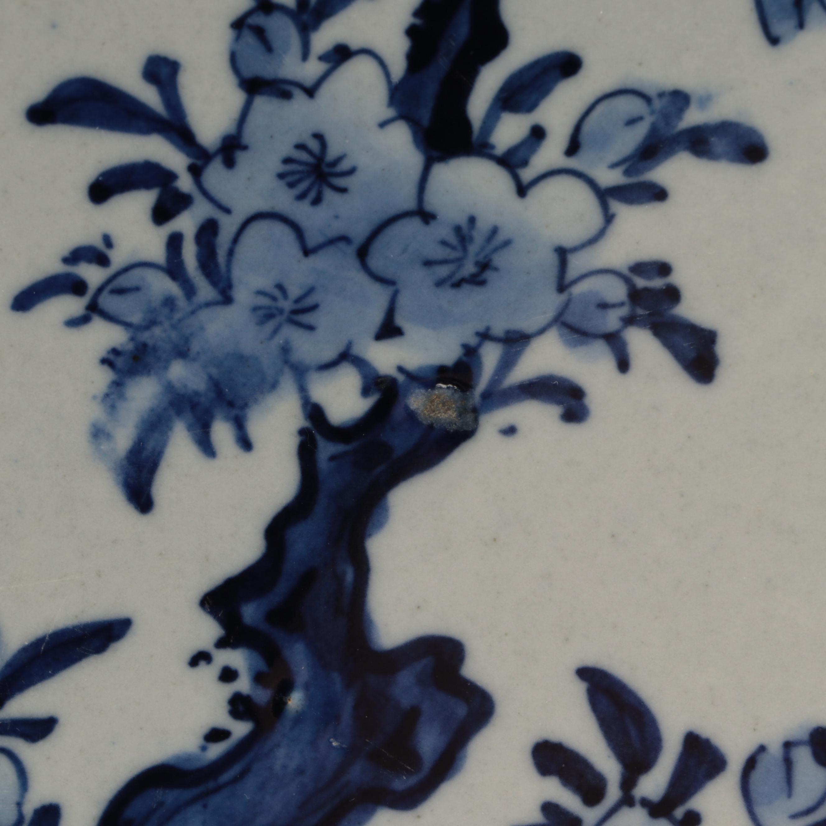 Japanese Blue and White Platter with Carved Meander Presentation Stand