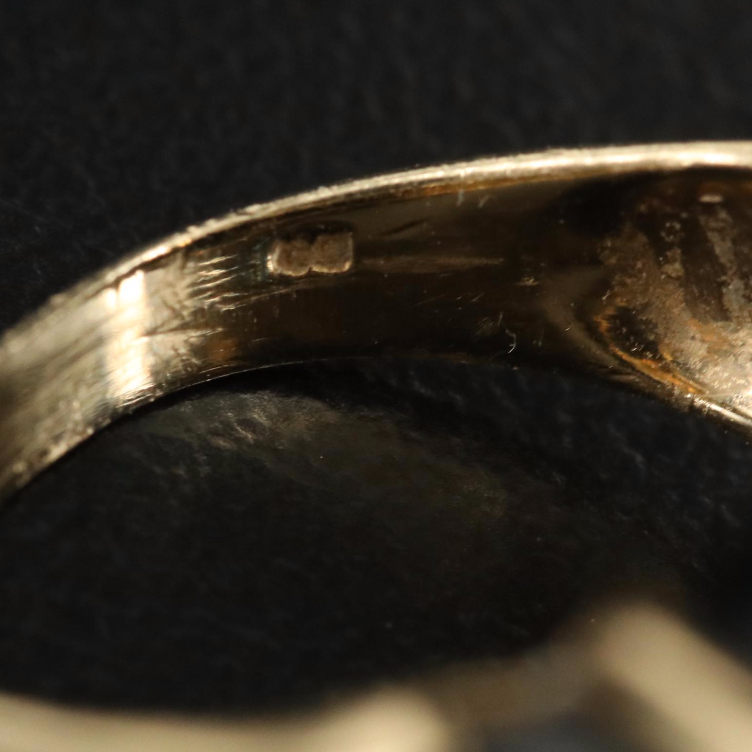 Vintage 14K Black Onyx and Mabé Pearl Ring