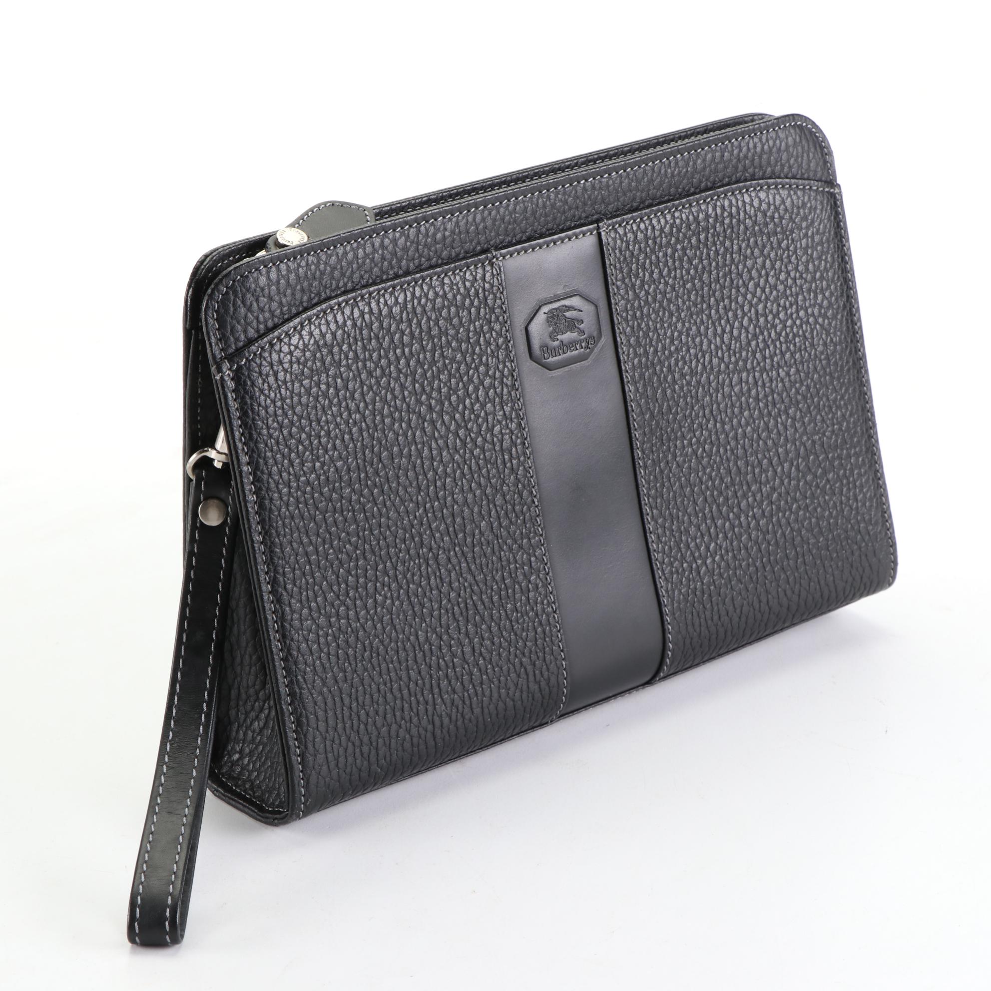 Burberrys Zip Wristlet Clutch in Grain/Smooth Leather with Contrast Stitching
