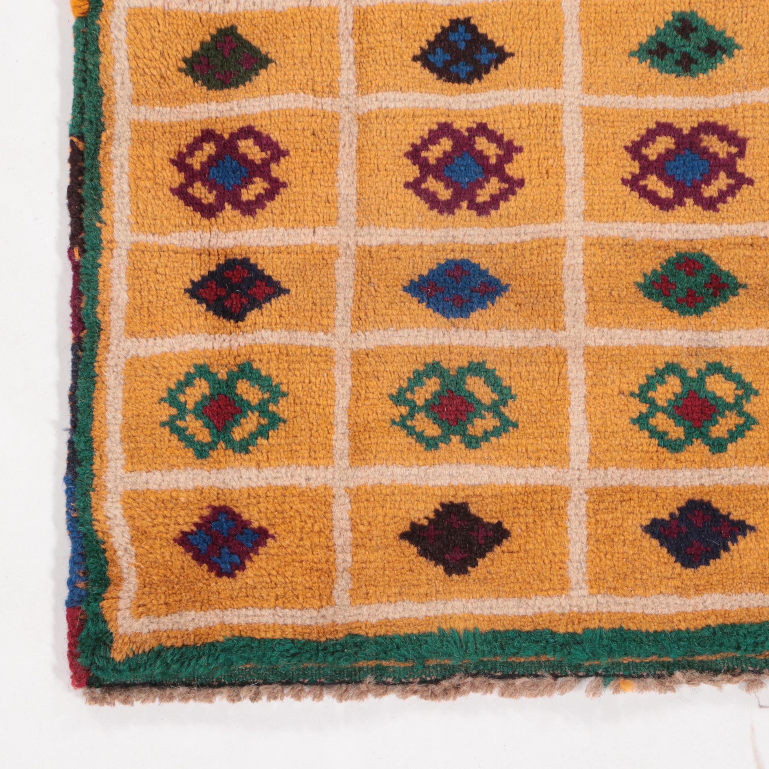 2' x 2'11 and-Knotted Indo-Persian Accent Rug