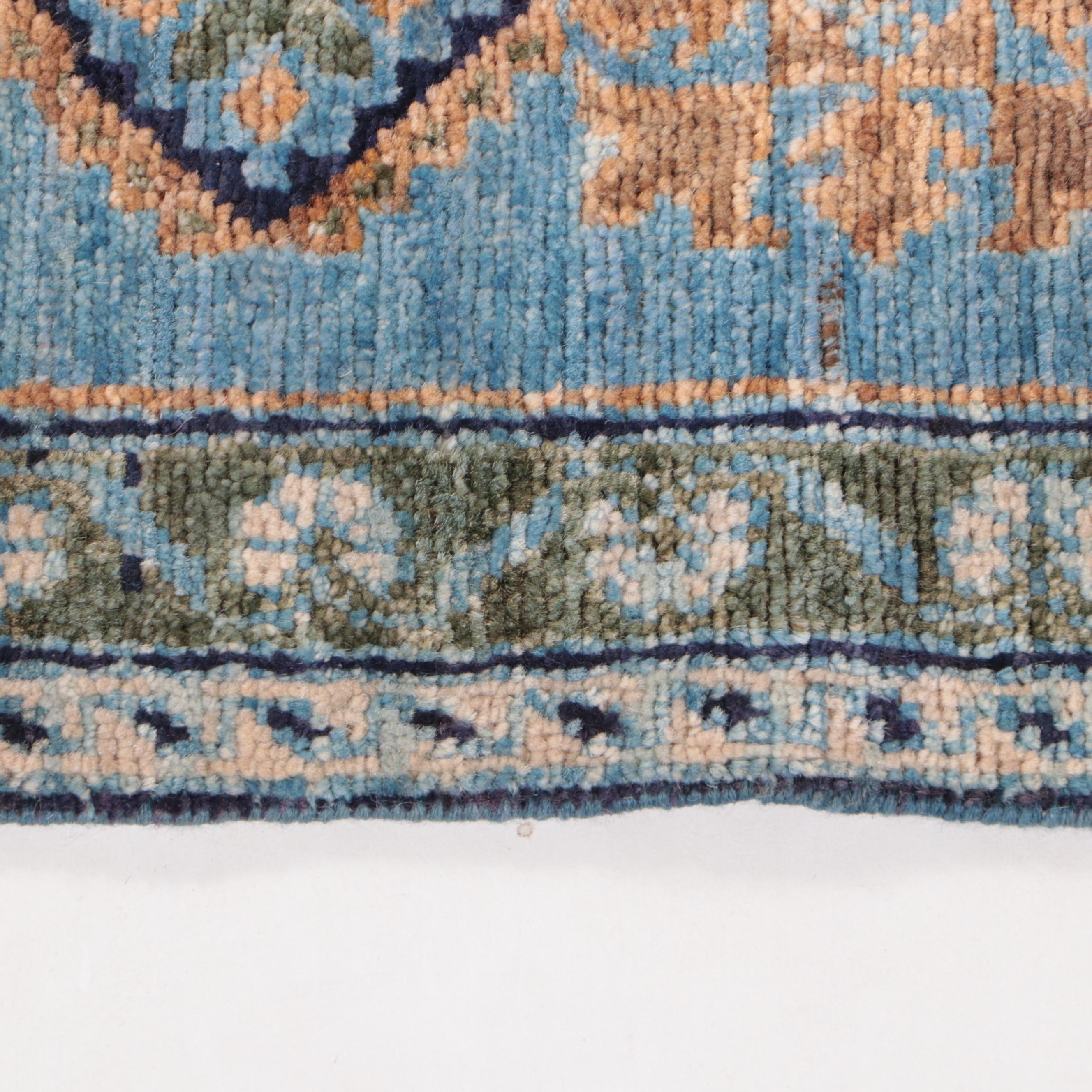 1'10 x 3'8 Hand-Knotted Indo-Persian Accent Rug