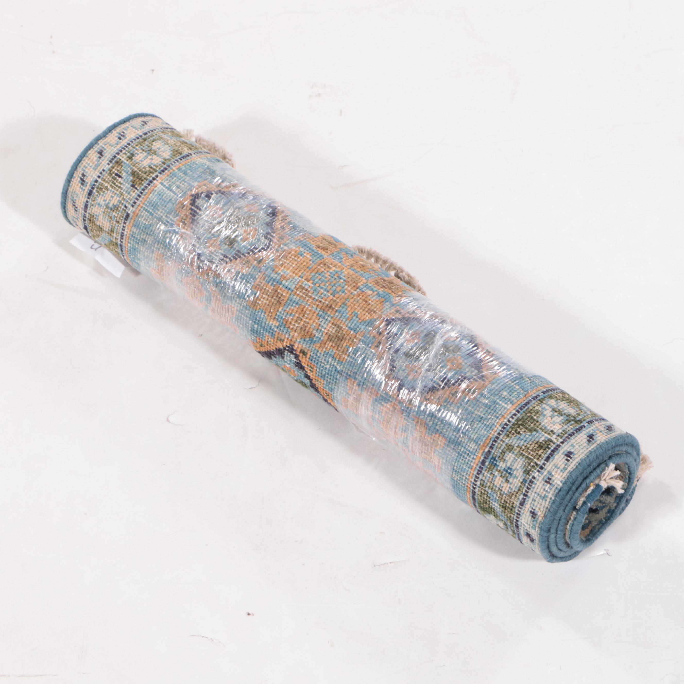 1'10 x 3'8 Hand-Knotted Indo-Persian Accent Rug