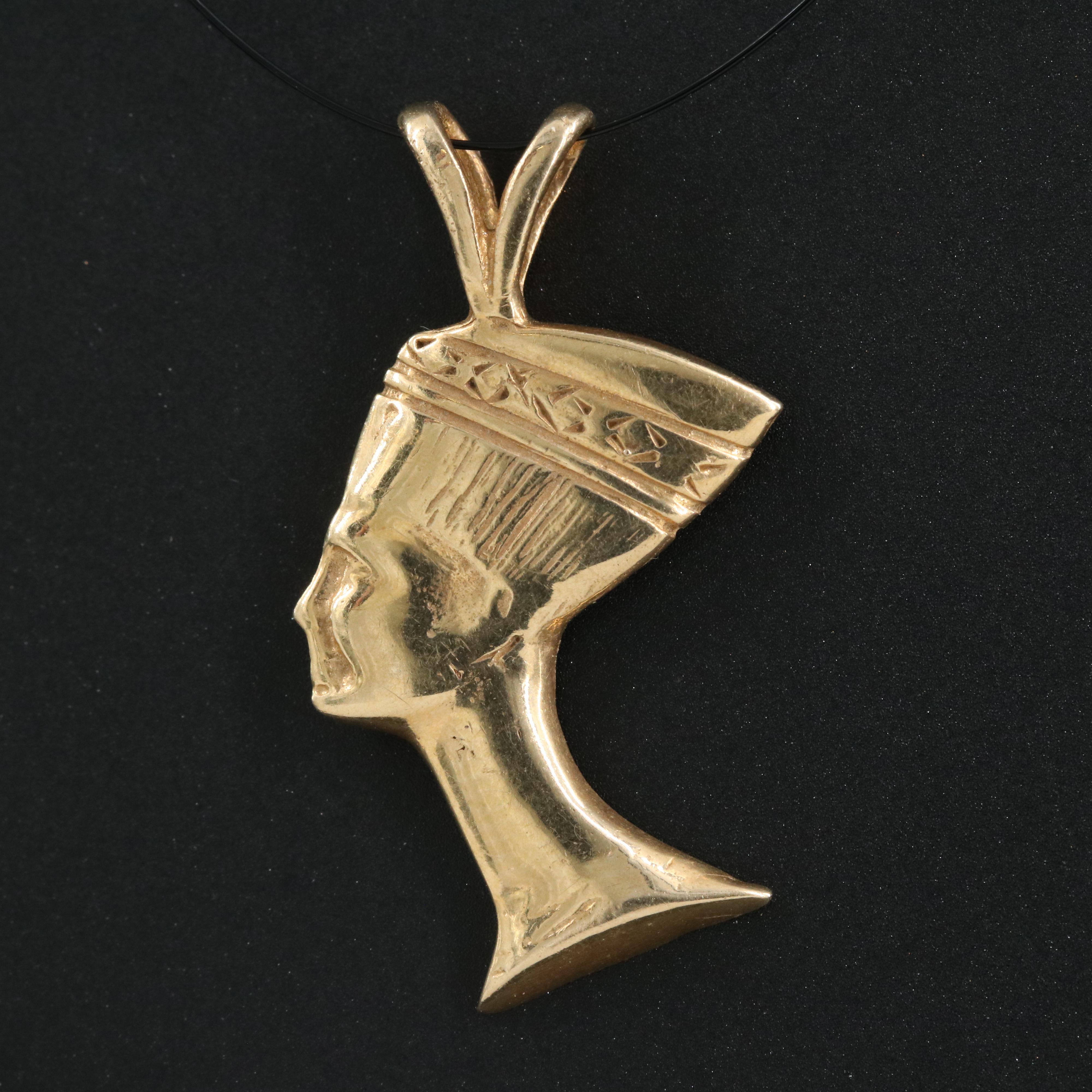 14K Nefertiti Pendant