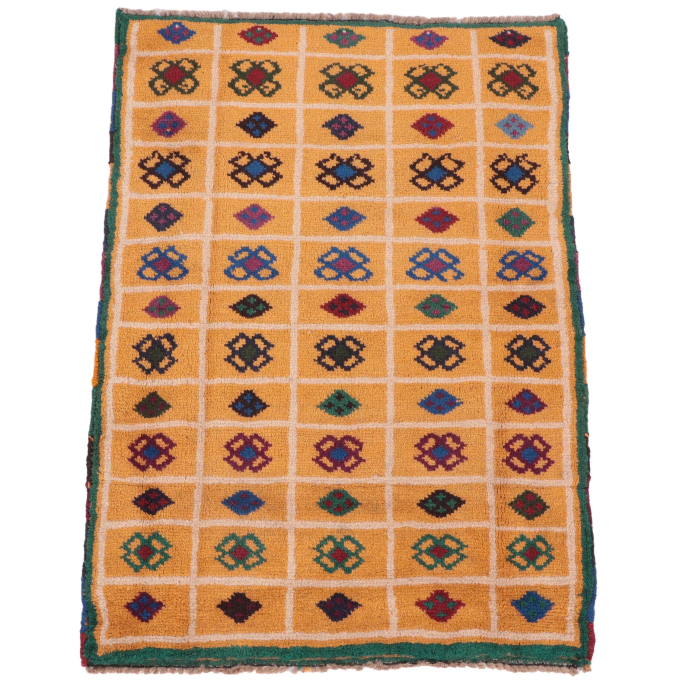 2' x 2'11 and-Knotted Indo-Persian Accent Rug