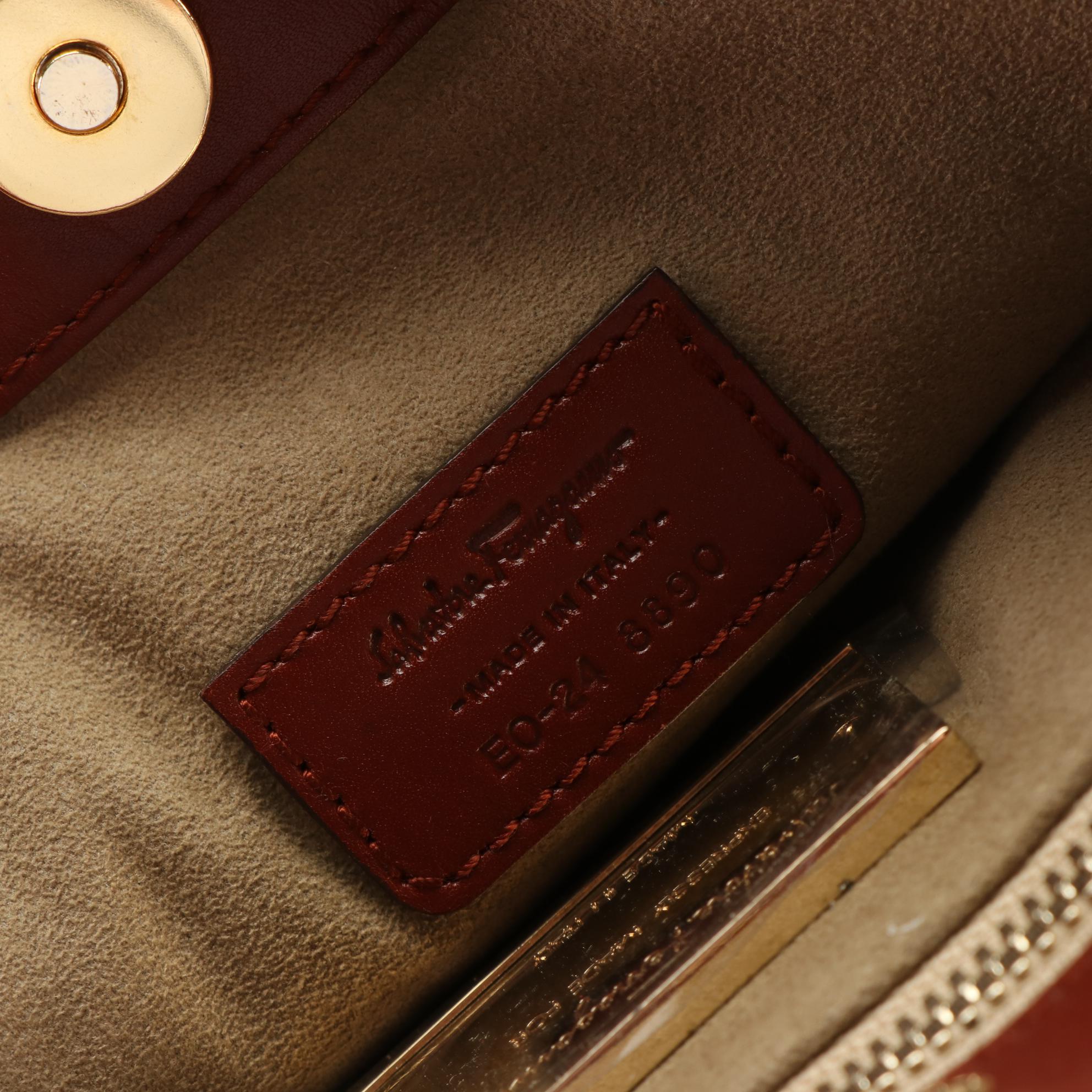 Salvatore Ferragamo Crossbody Bag in Leather