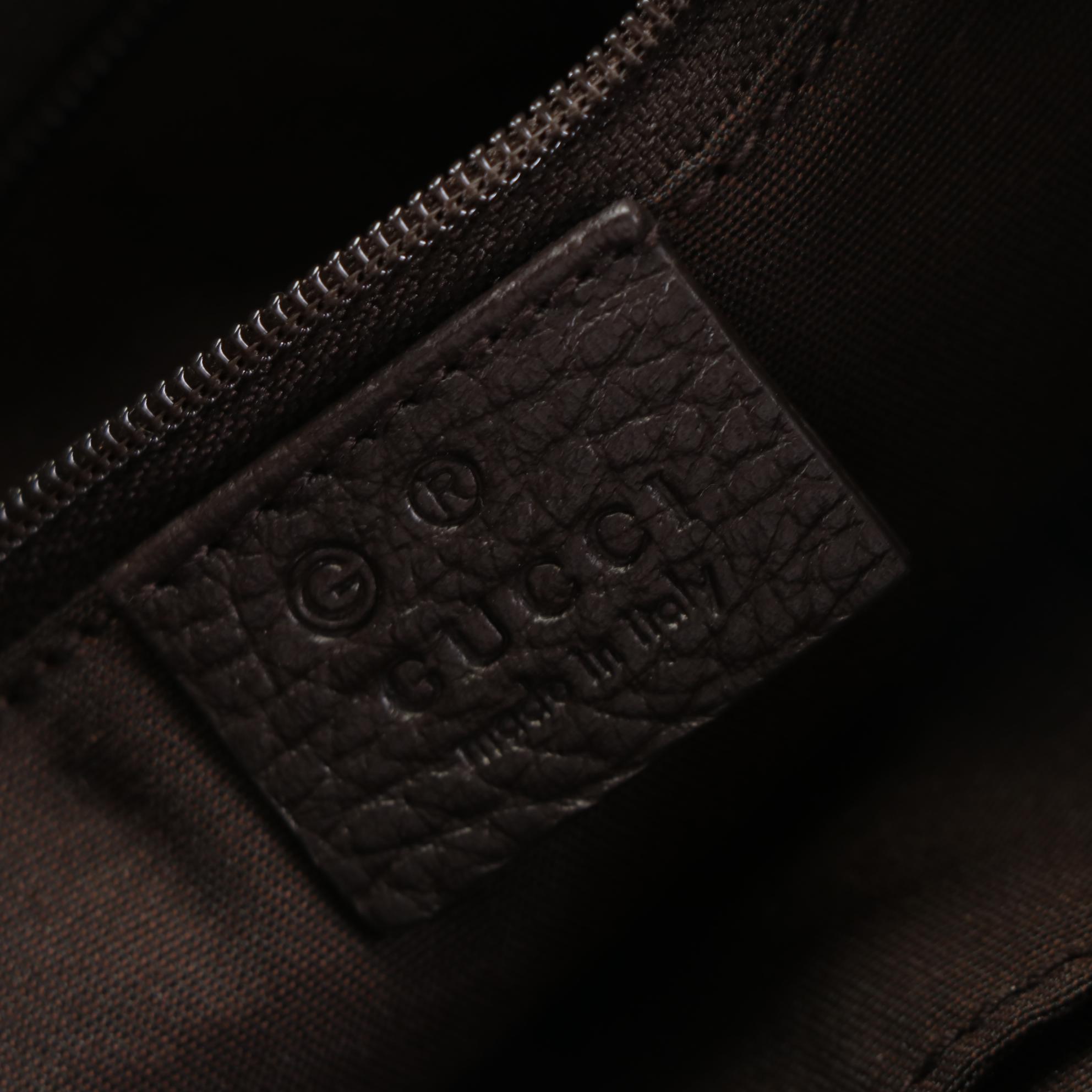 Gucci Abbey Shoulder Bag in GG Crystal Canvas and Grain Leather