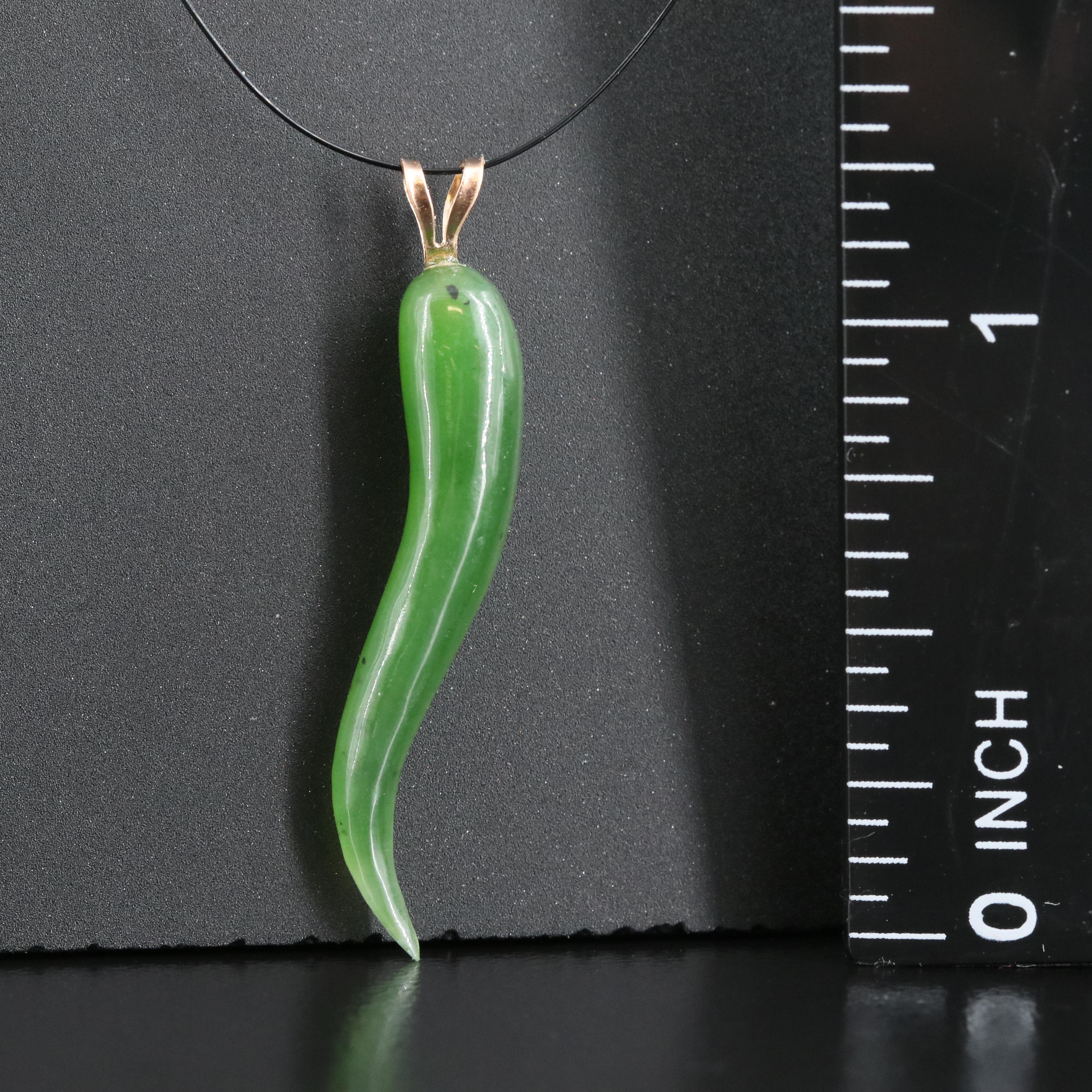 14K Nephrite Cornicello Pendant