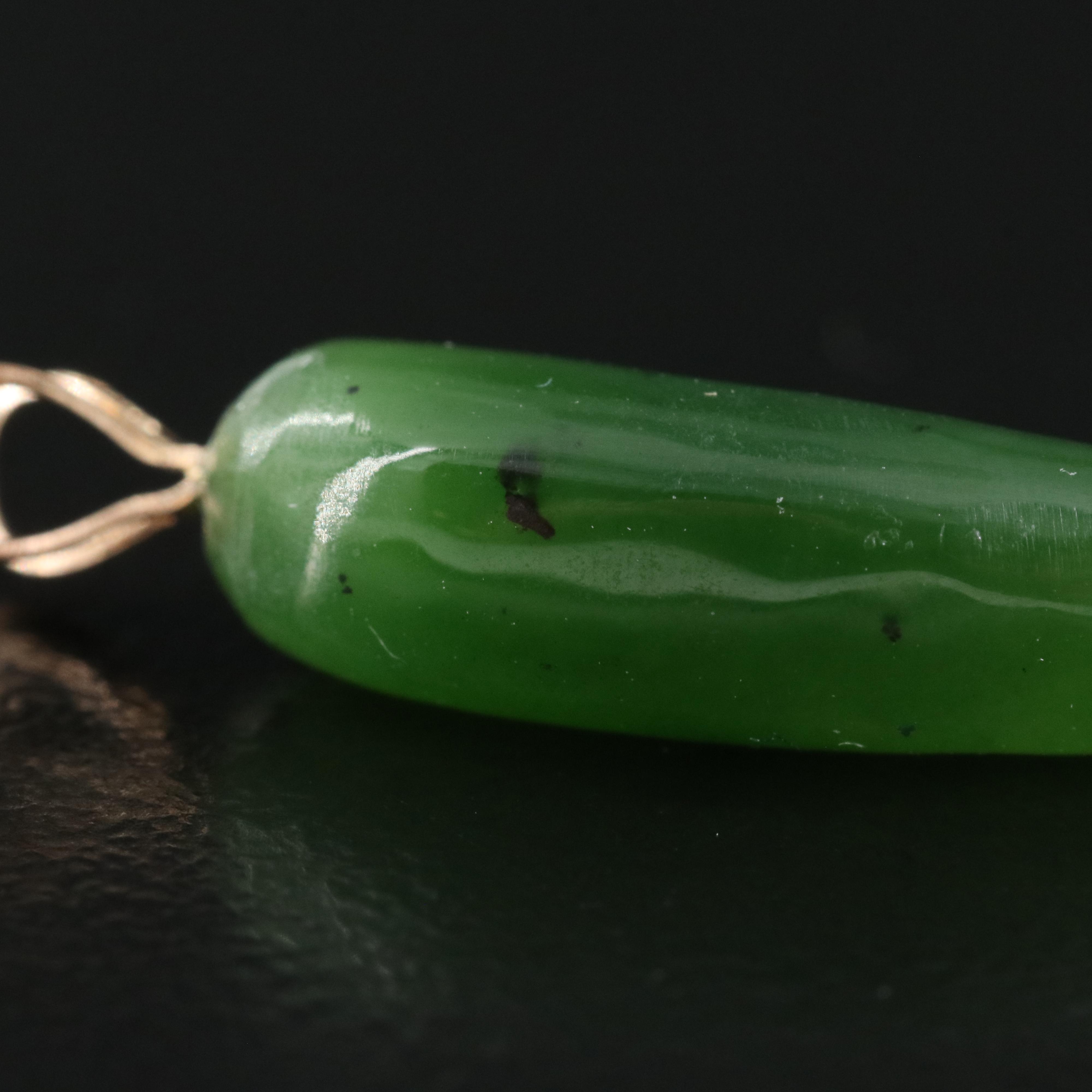 14K Nephrite Cornicello Pendant