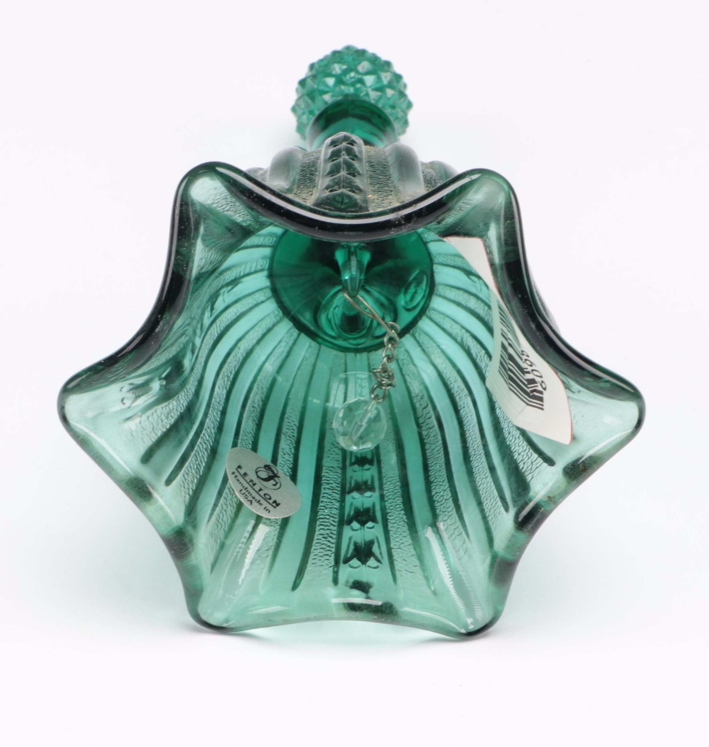 Fenton Hand-Painted Emerald Green Glass Décor with Other Hen on Nest Dish