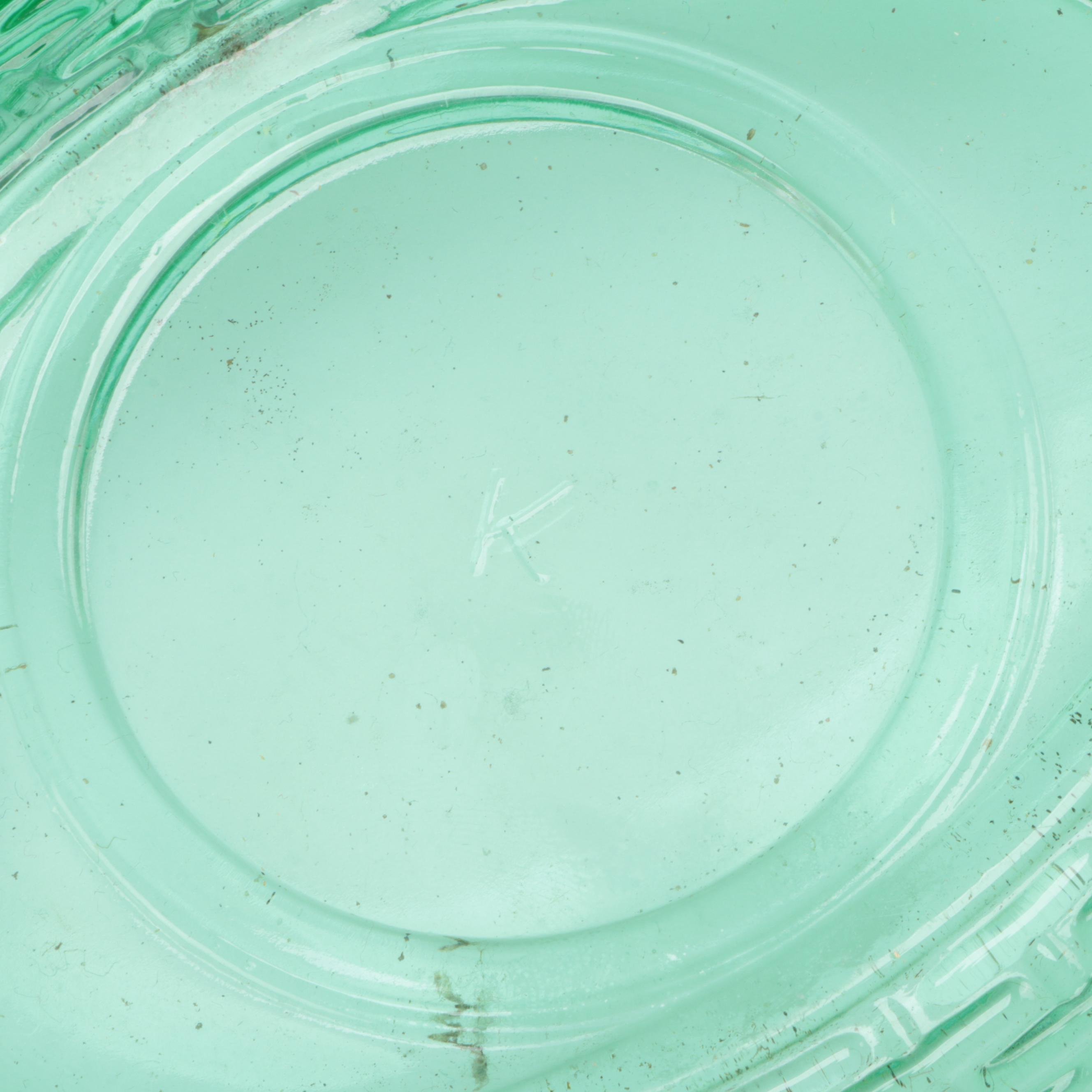 Fenton Hand-Painted Emerald Green Glass Décor with Other Hen on Nest Dish