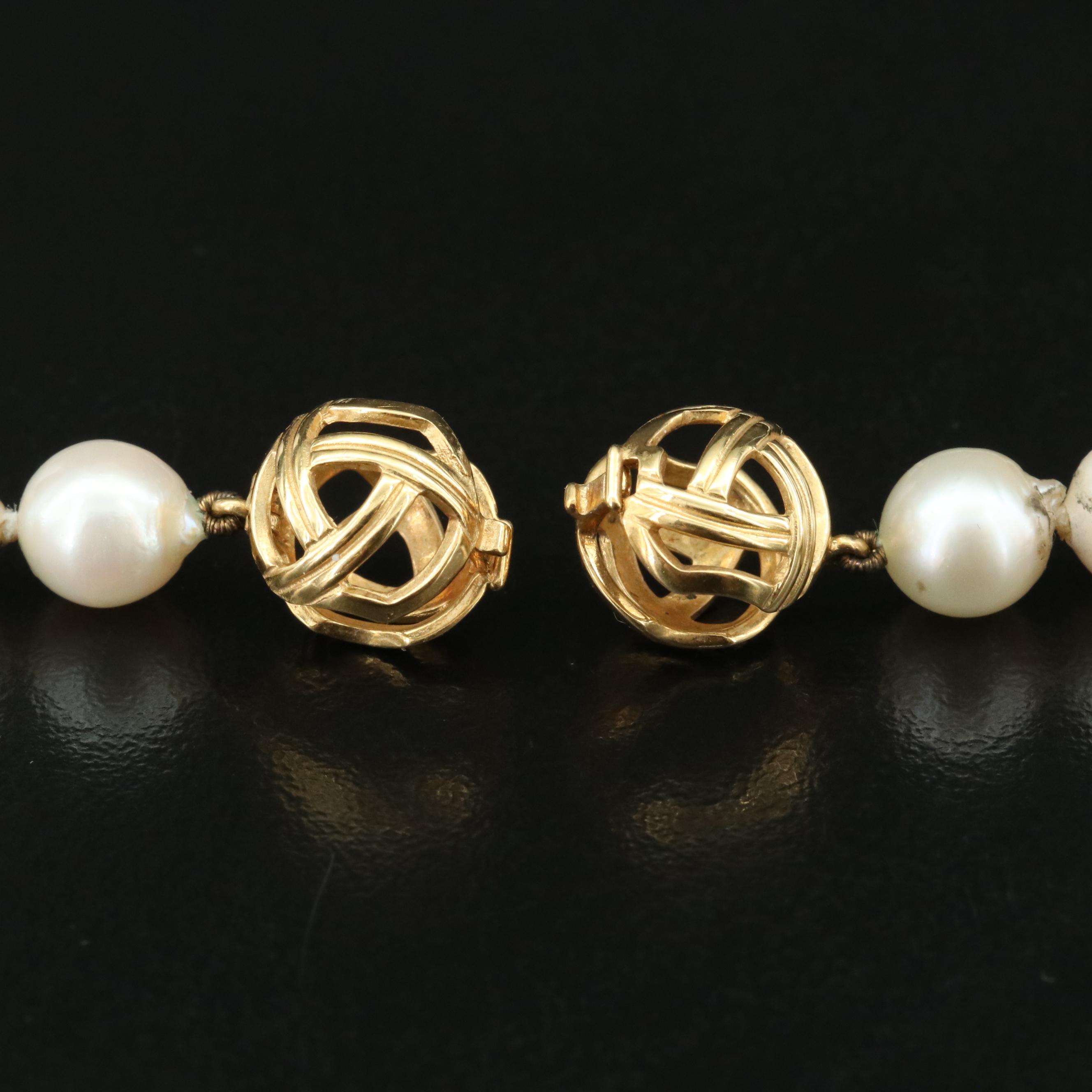 Pearl Necklace with 18K Adjustable Shortener Clasp