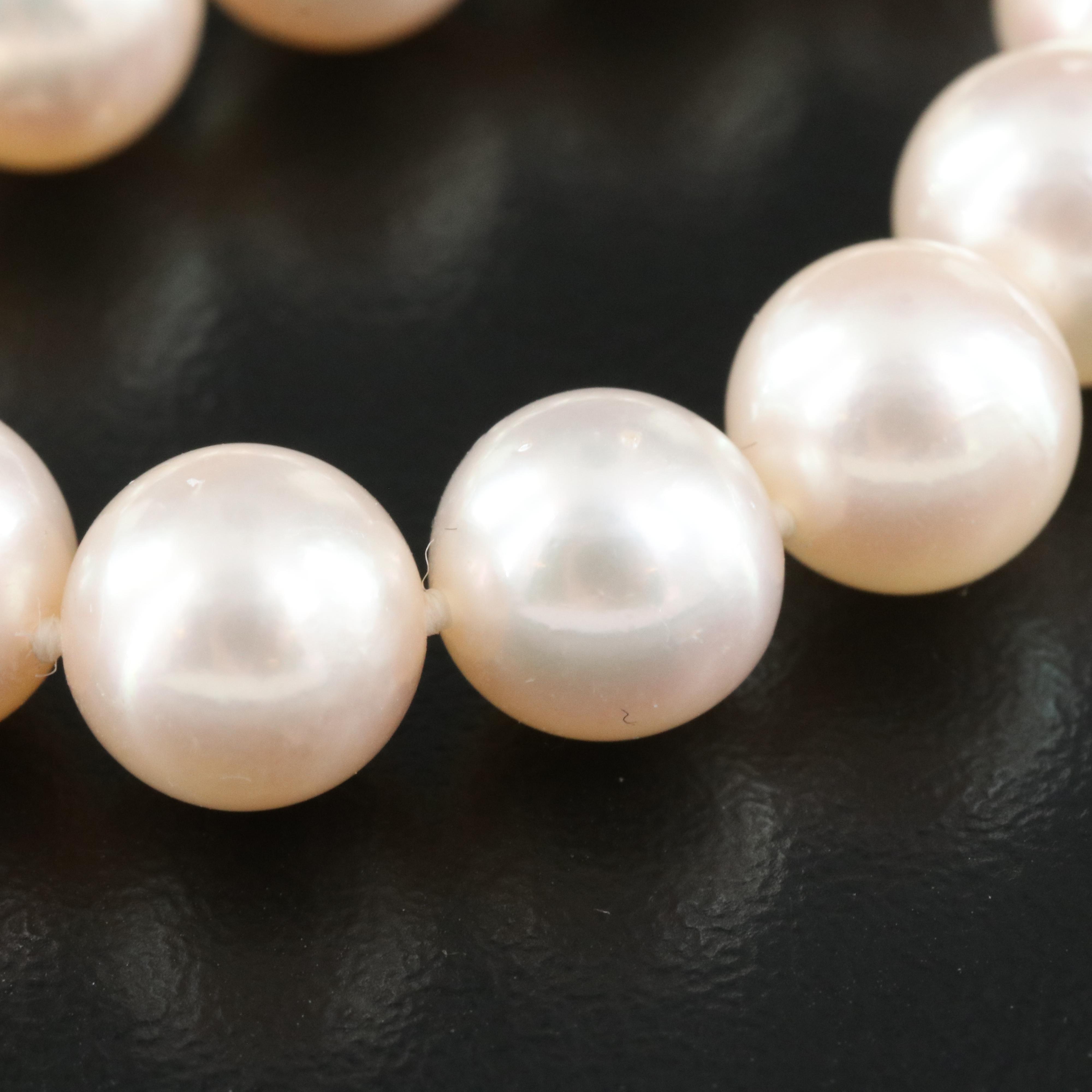 Pearl Necklace with 14K Clasp