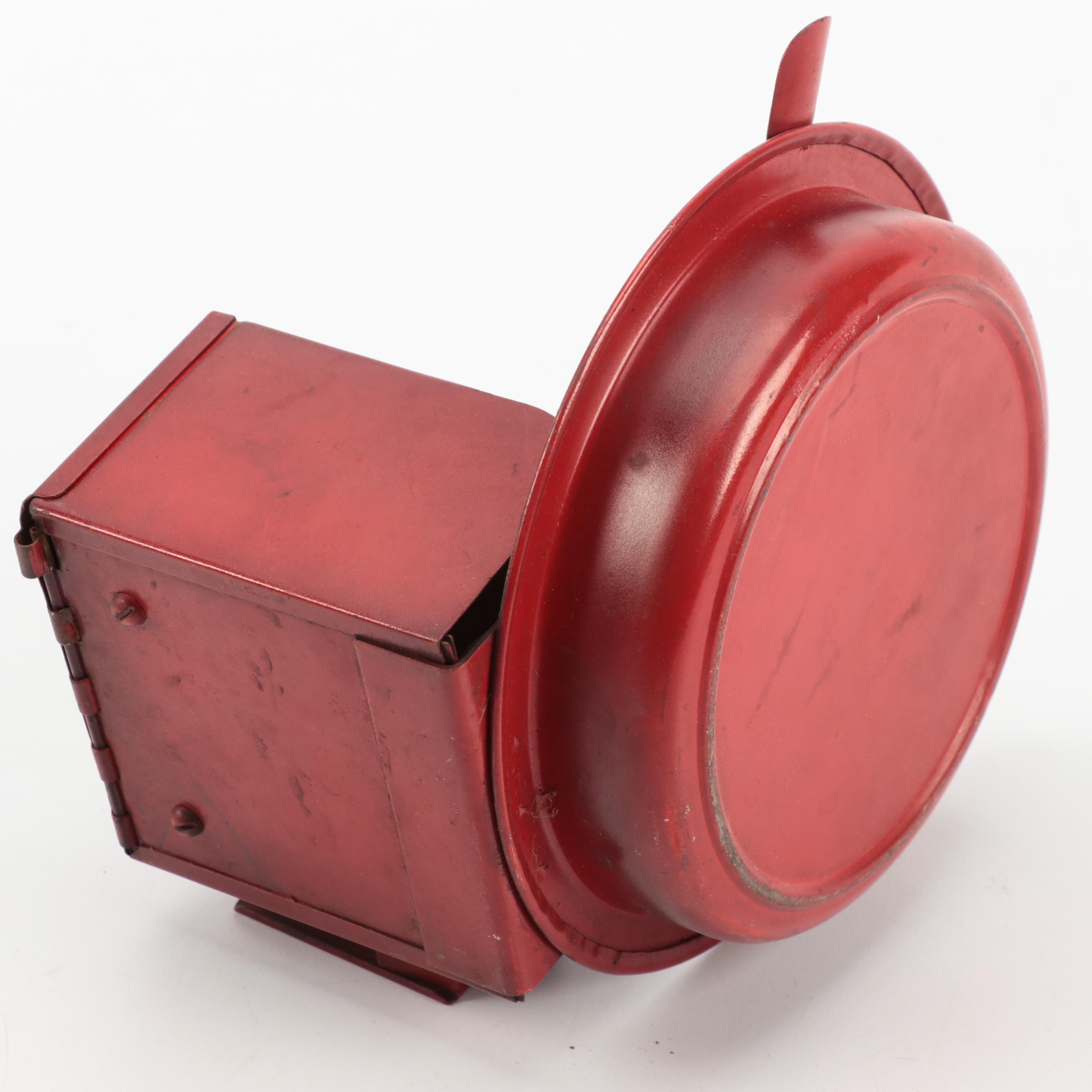 Chicago World's Fair Cigarette Holder and Ashtray with Razor Stropper and More