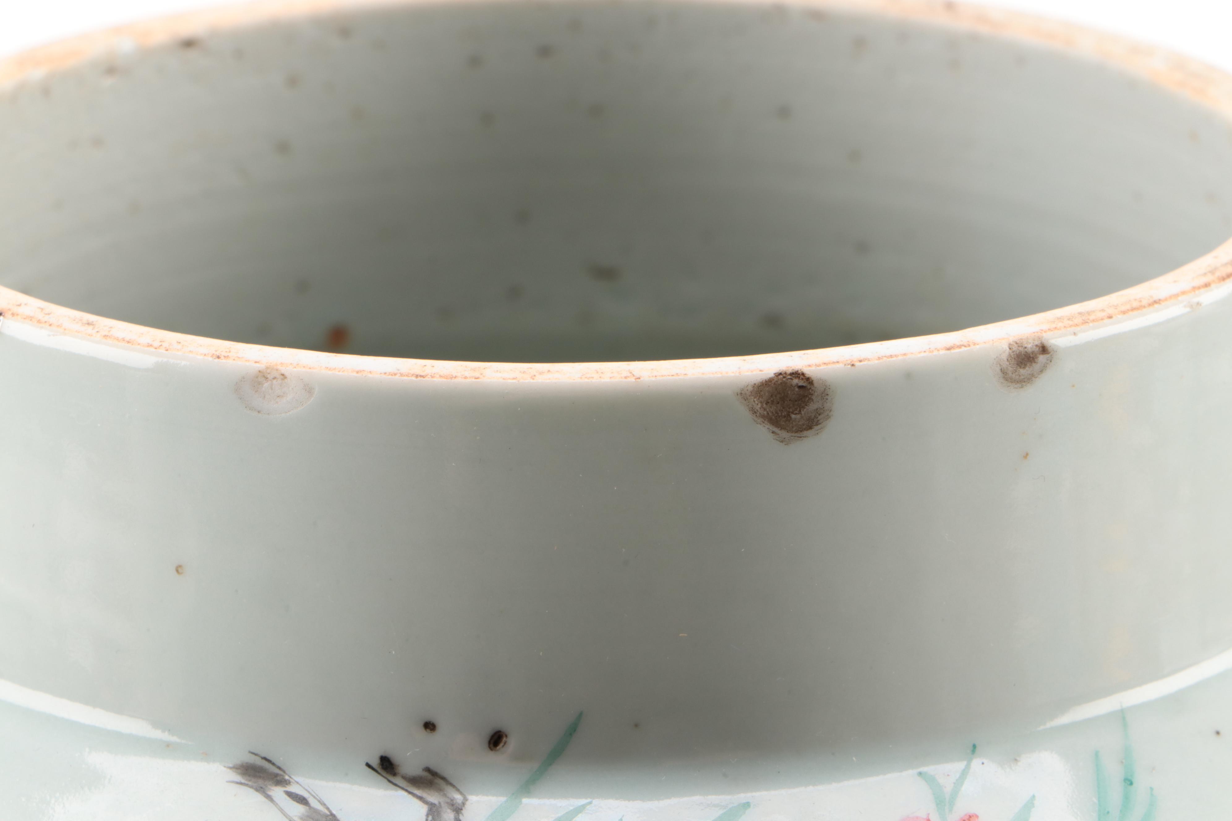 Chinese Hand-Painted Hànzì and Garden Scene Porcelain Temple Jars