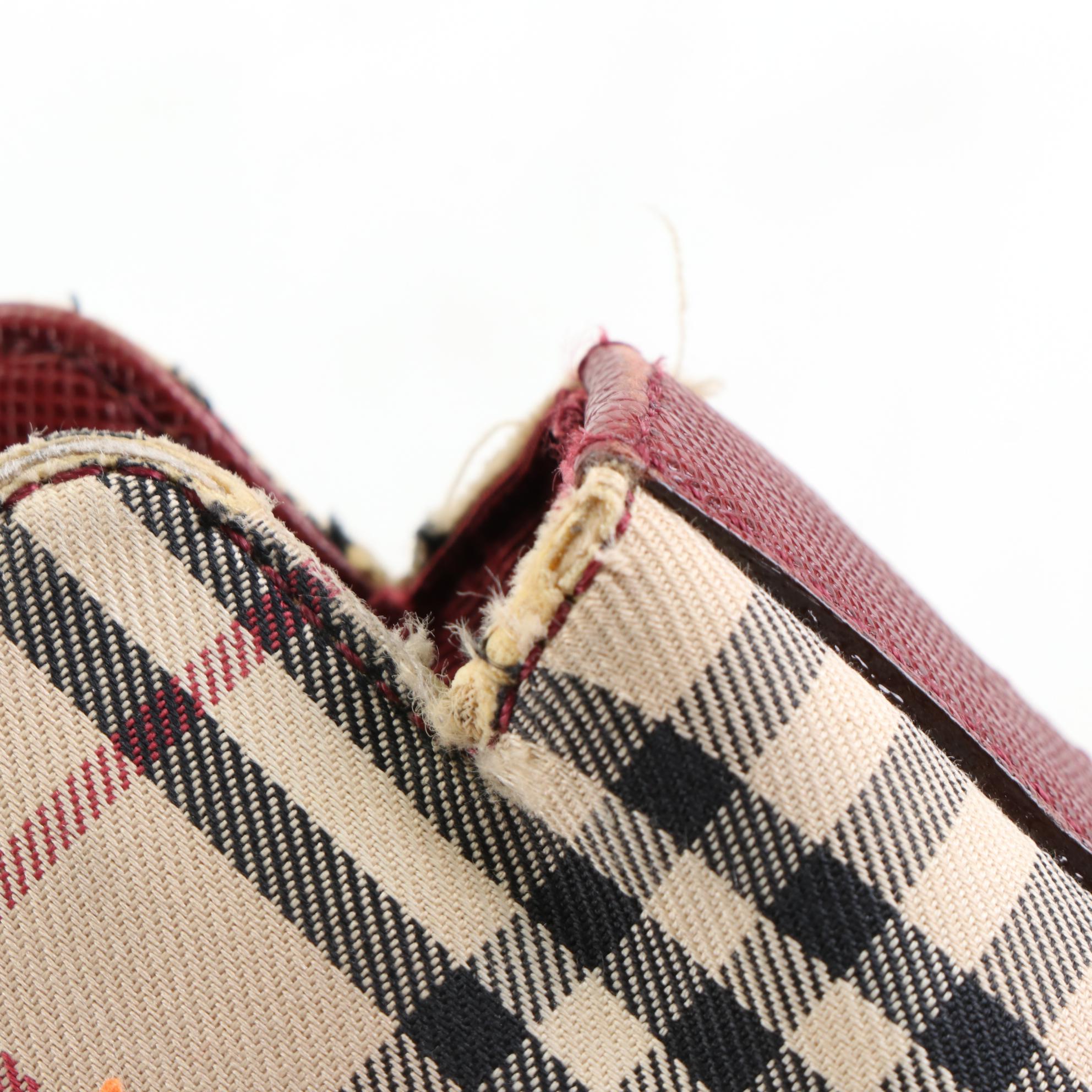 Burberry Tote in House Check Canvas and Crossgrain Leather Trim