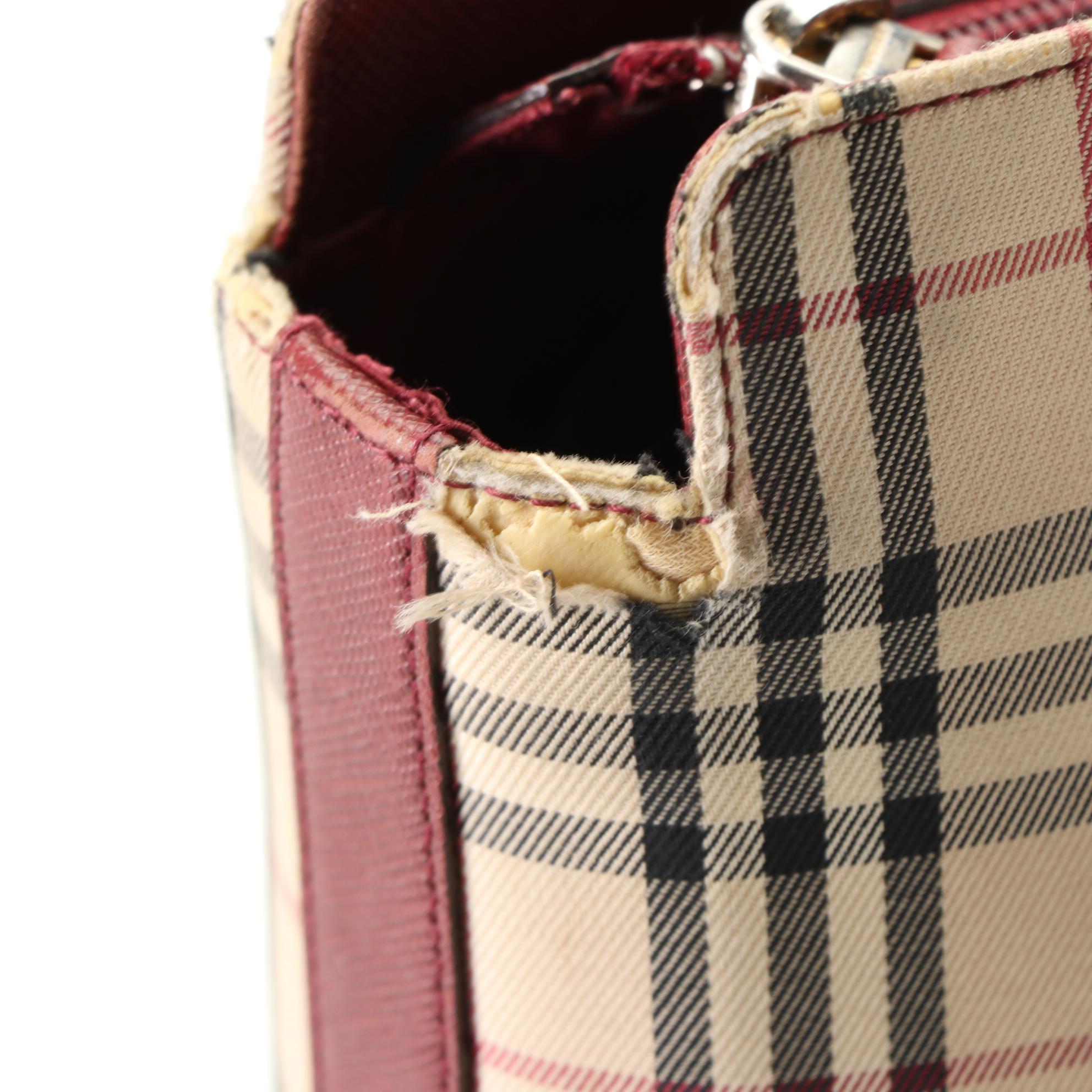 Burberry Tote in House Check Canvas and Crossgrain Leather Trim