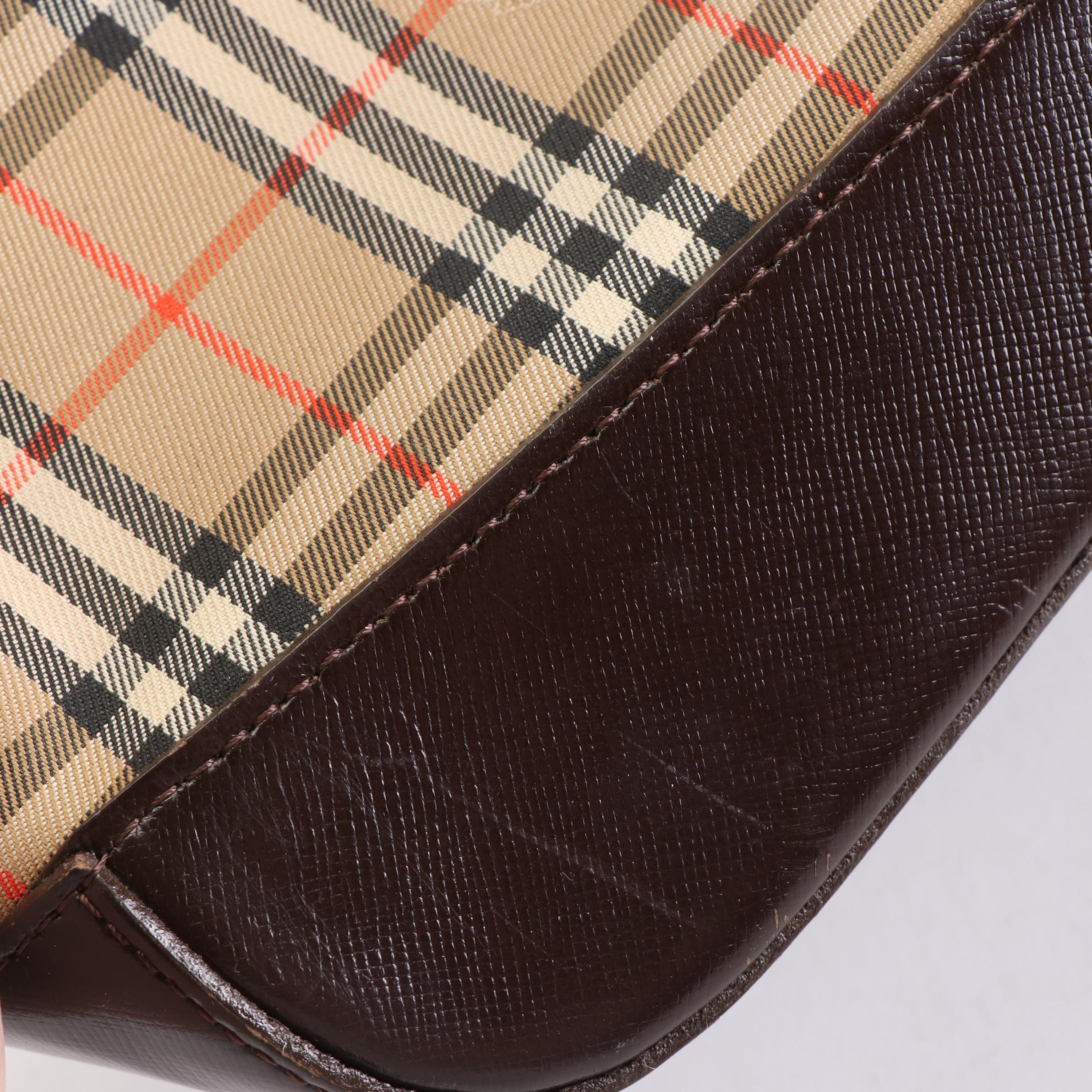 Burberry Tote in Haymarket Check Canvas and Brown Cross Grain Textured Leather