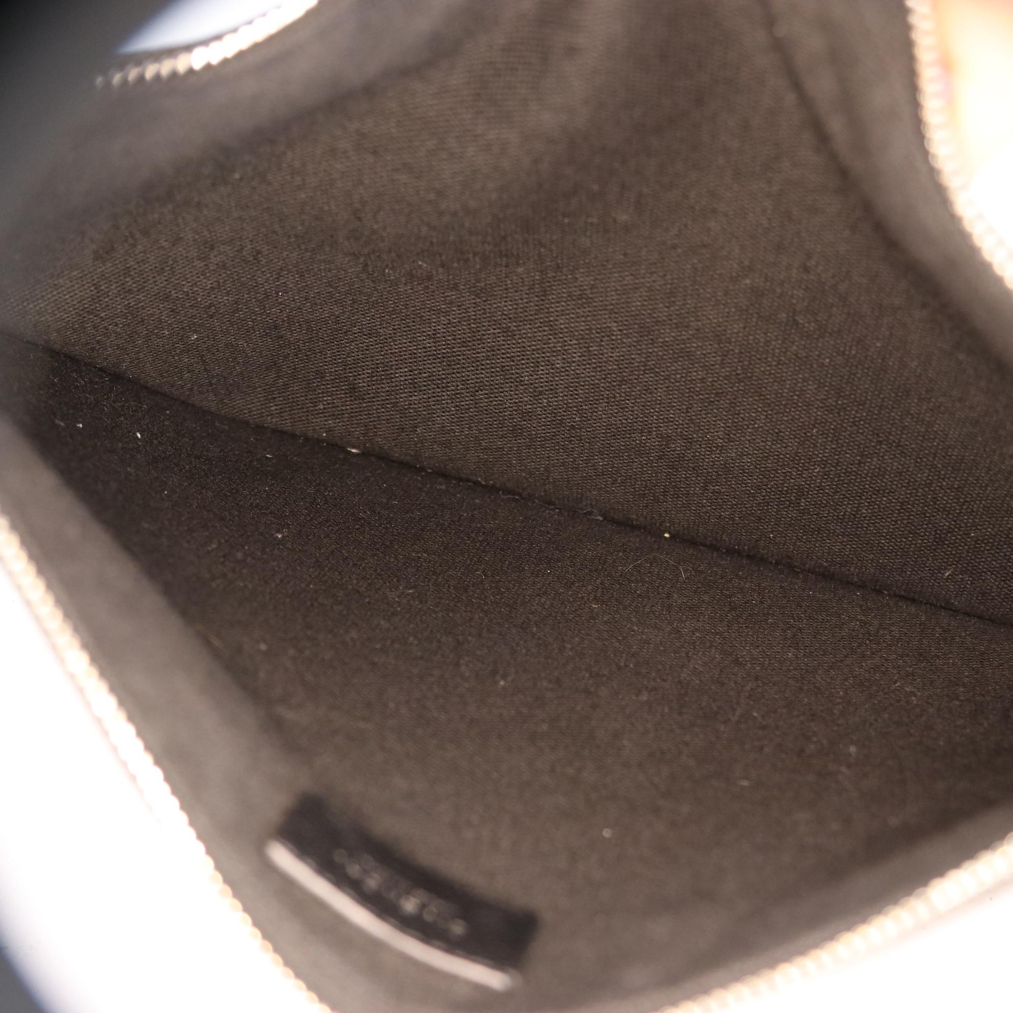 Givenchy Antigona Pouch Leather with Patent Trim