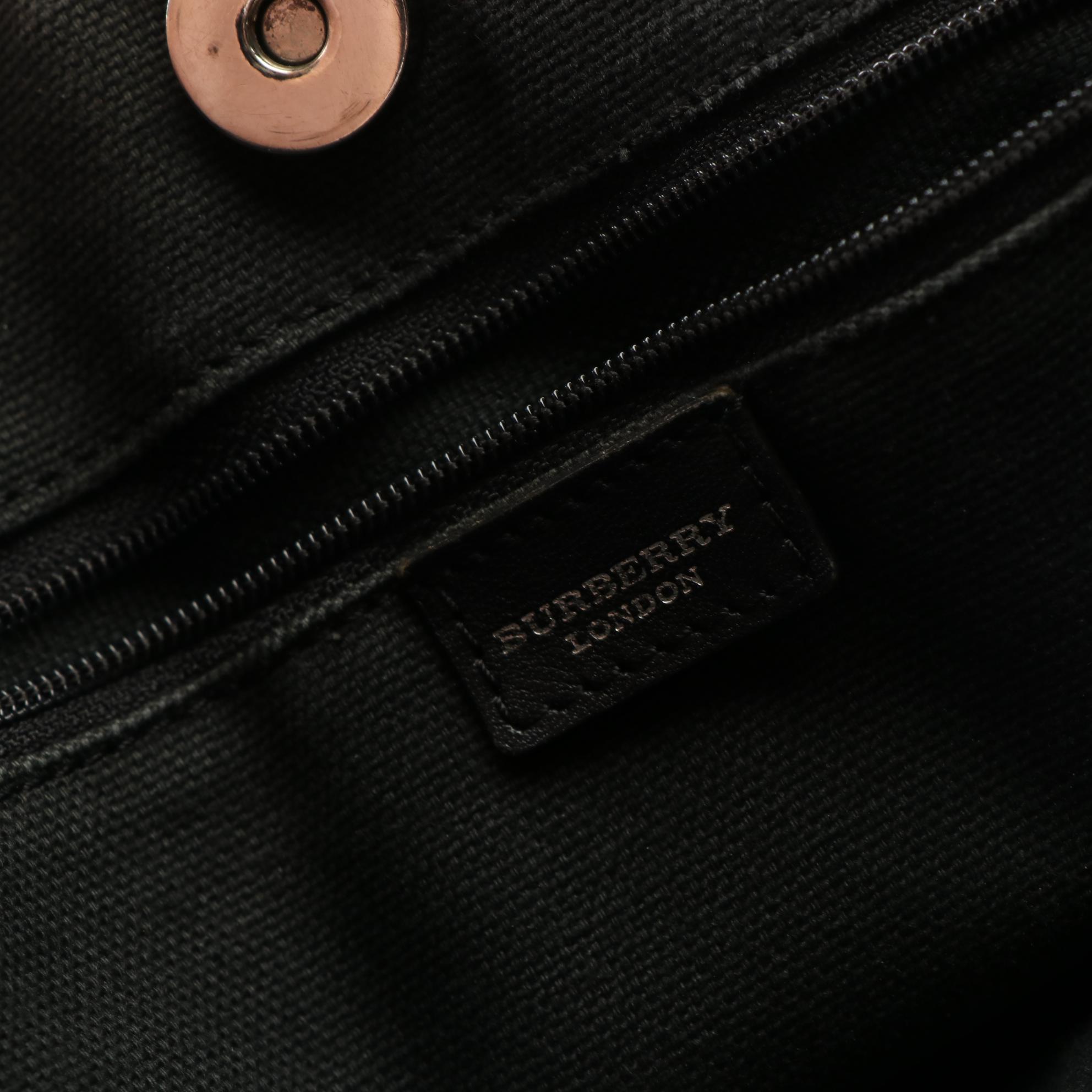 Burberry Tote Bag in Nova Check Coated Canvas and Black Leather Trim