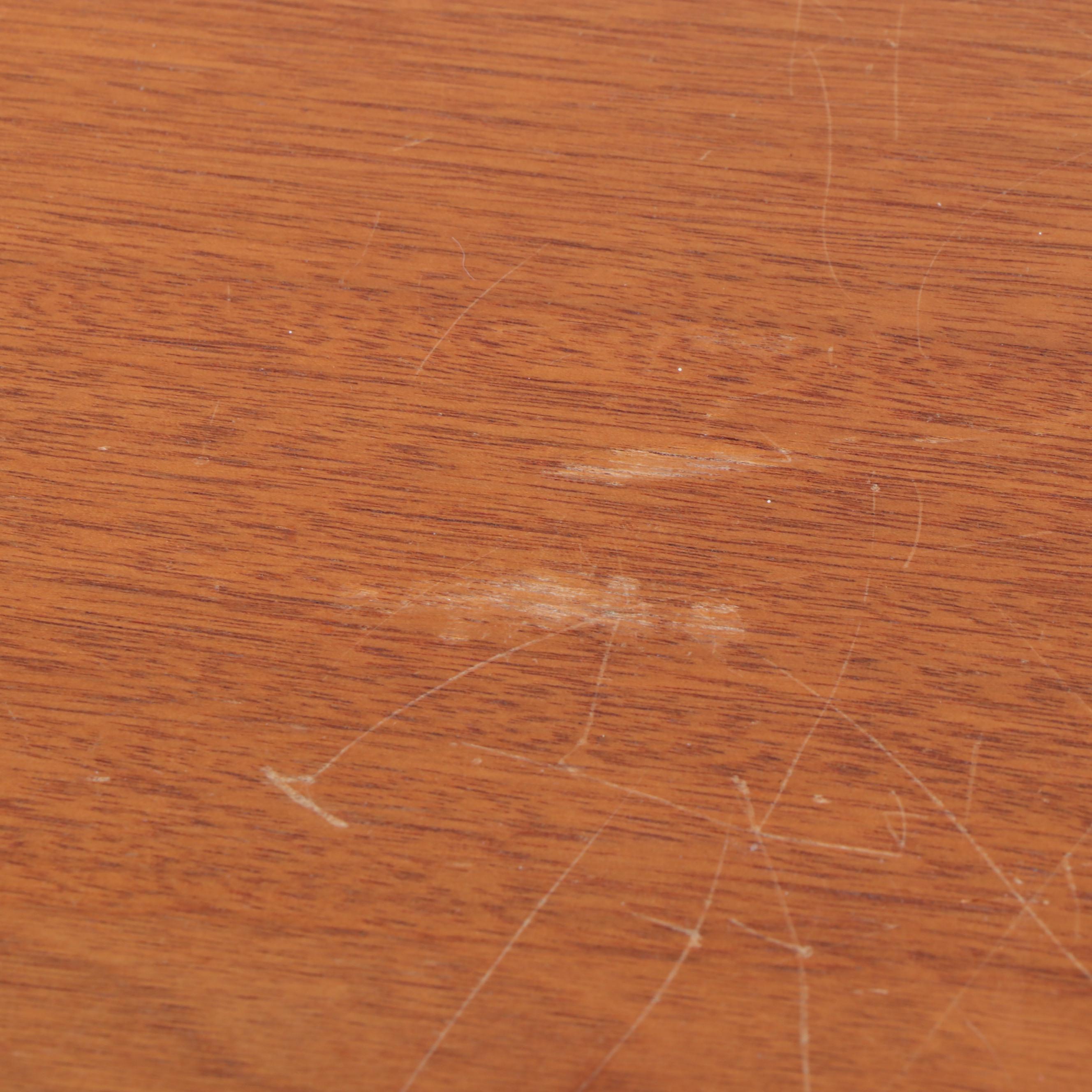 American Primitive Walnut Side Table, 19th Century