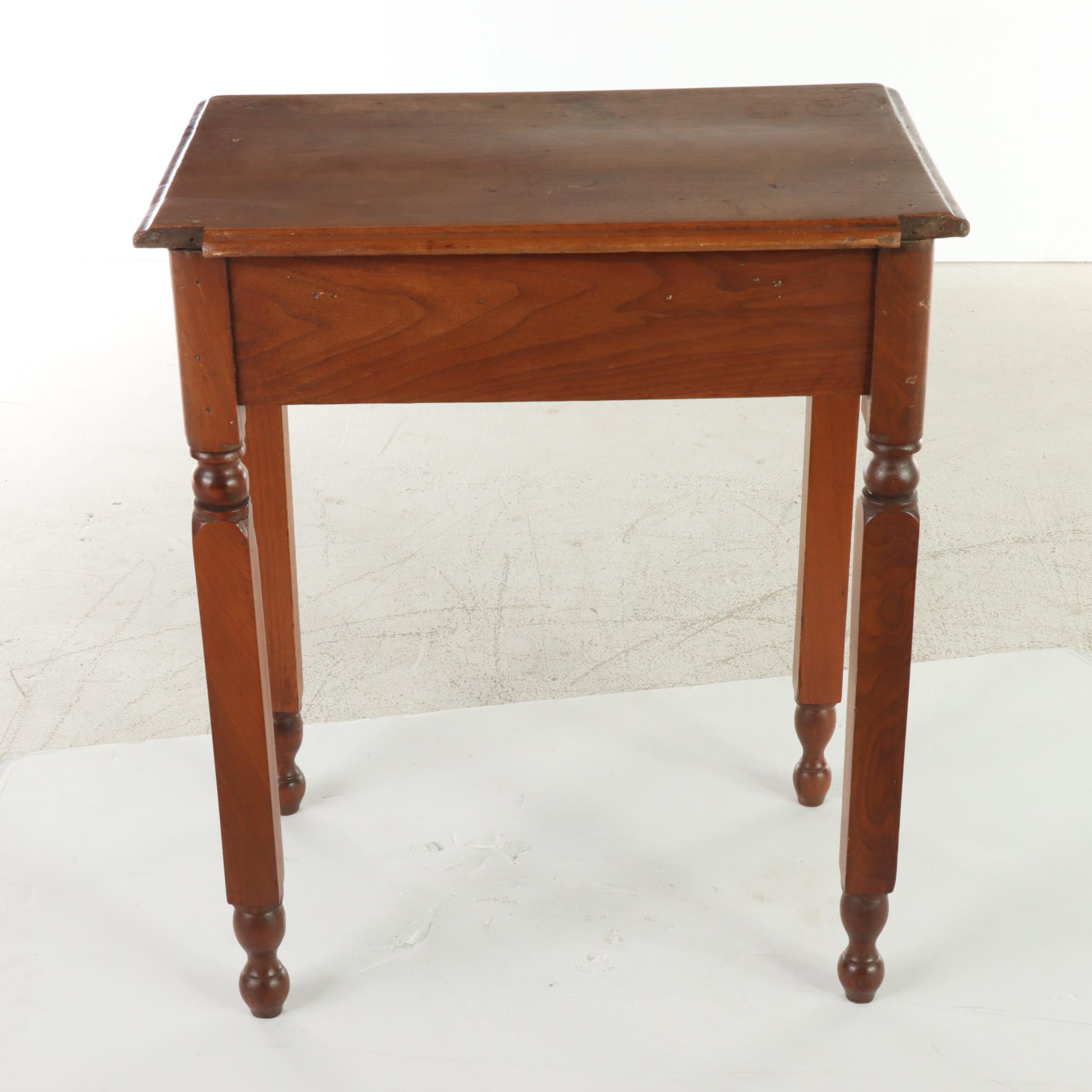 American Primitive Walnut Side Table, 19th Century
