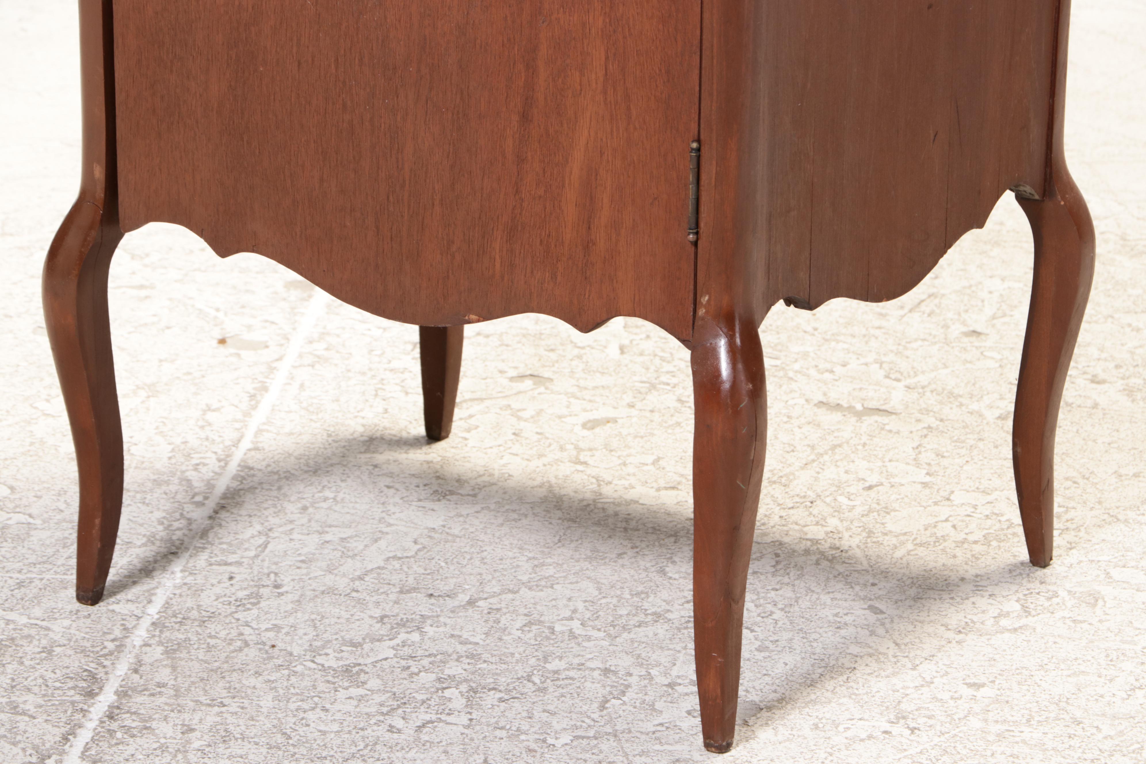 Late Victorian Mahogany Finish Sheet Music Cabinet, Early 20th Century