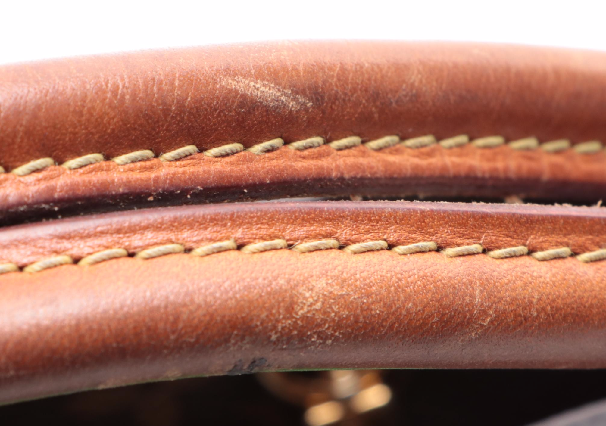 Louis Vuitton Montaigne MM Bag in Monogram Canvas