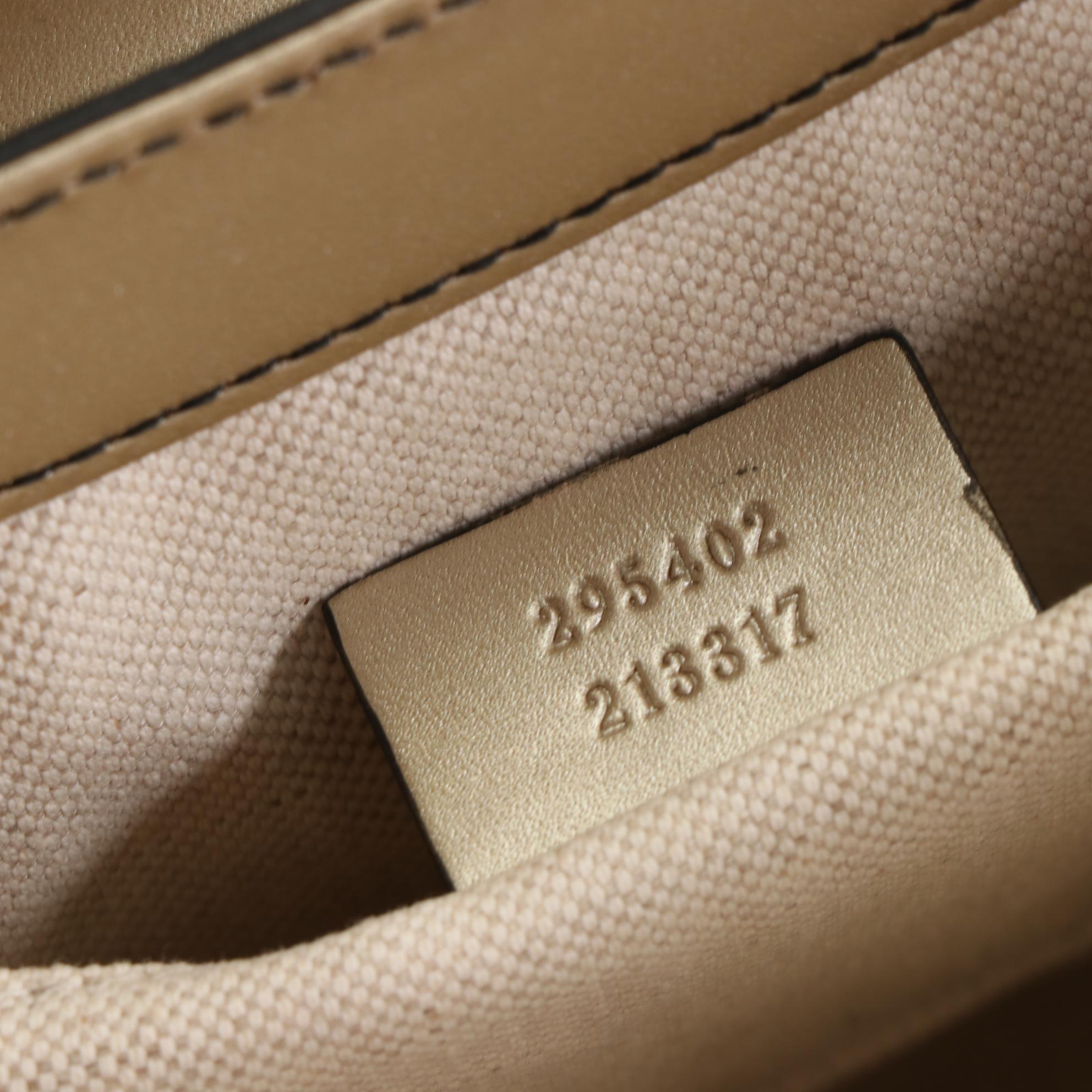 Gucci Emily Chain Shoulder Bag Medium in Metallic Guccissima Leather with Tassel