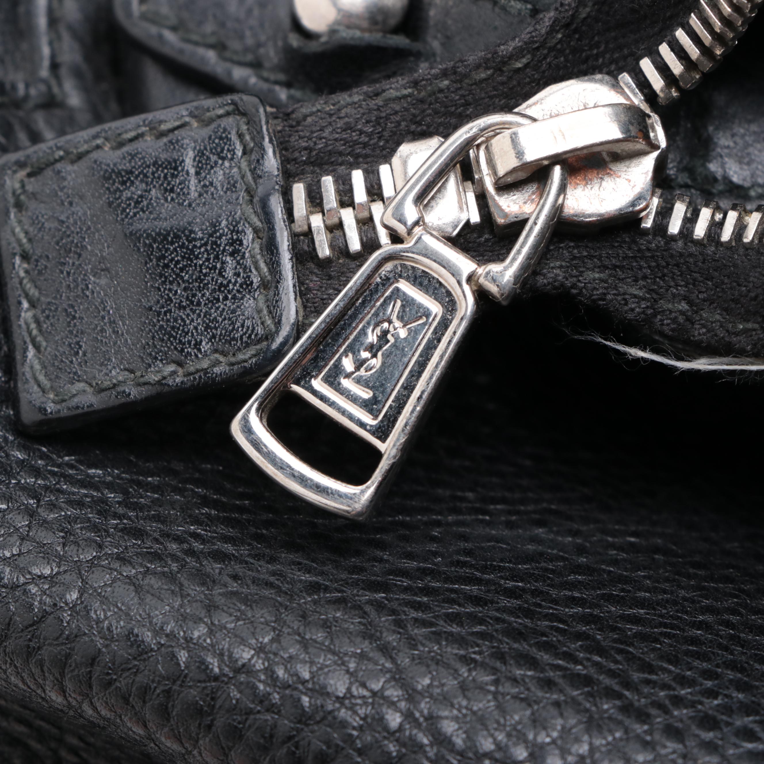 Yves Saint Laurent Easy Y Tote Bag in Black Textured and Patent Leather